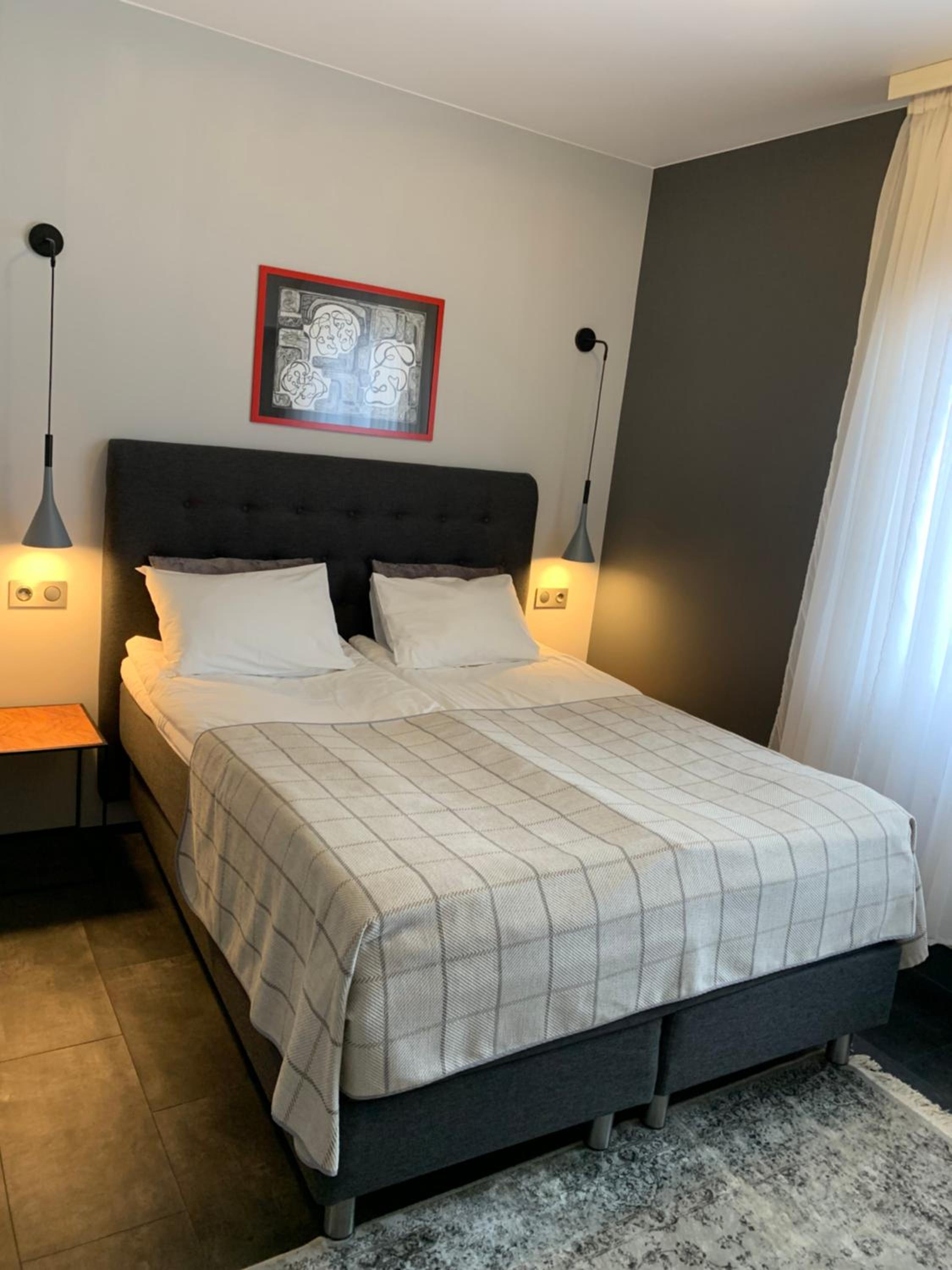 Double Room - Photo 18