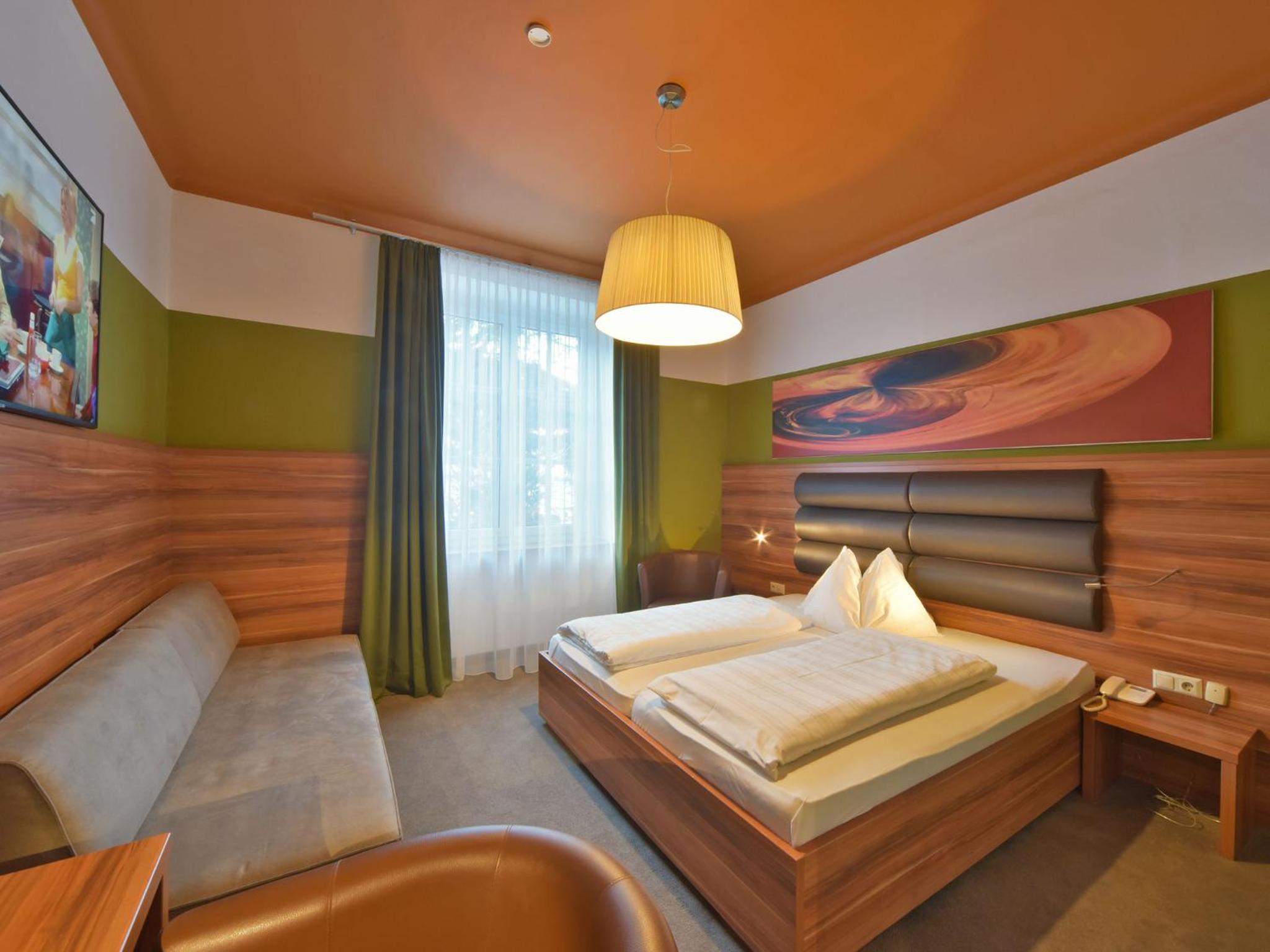 Double Room - Photo 1
