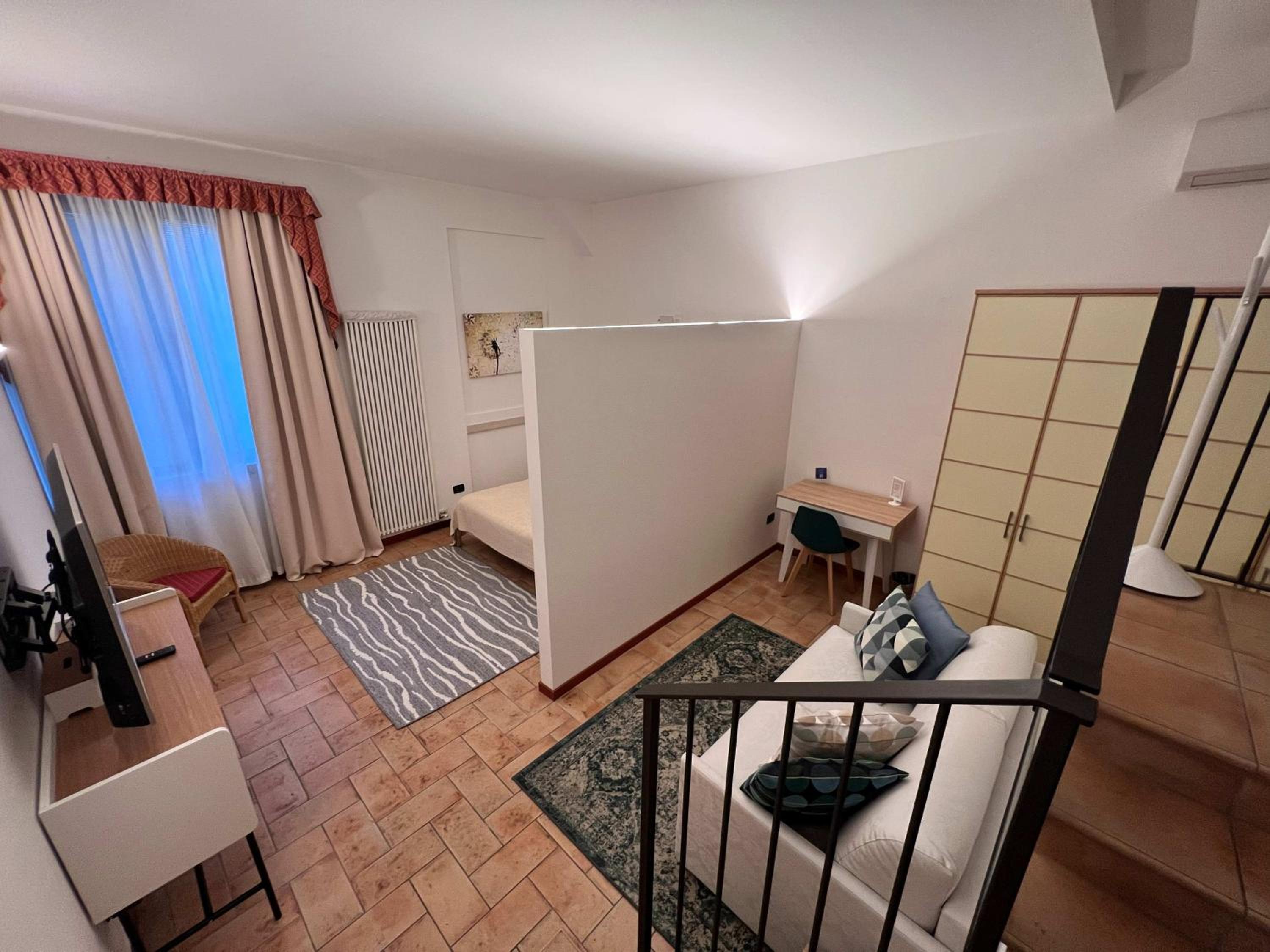 Studio (1 Adult)