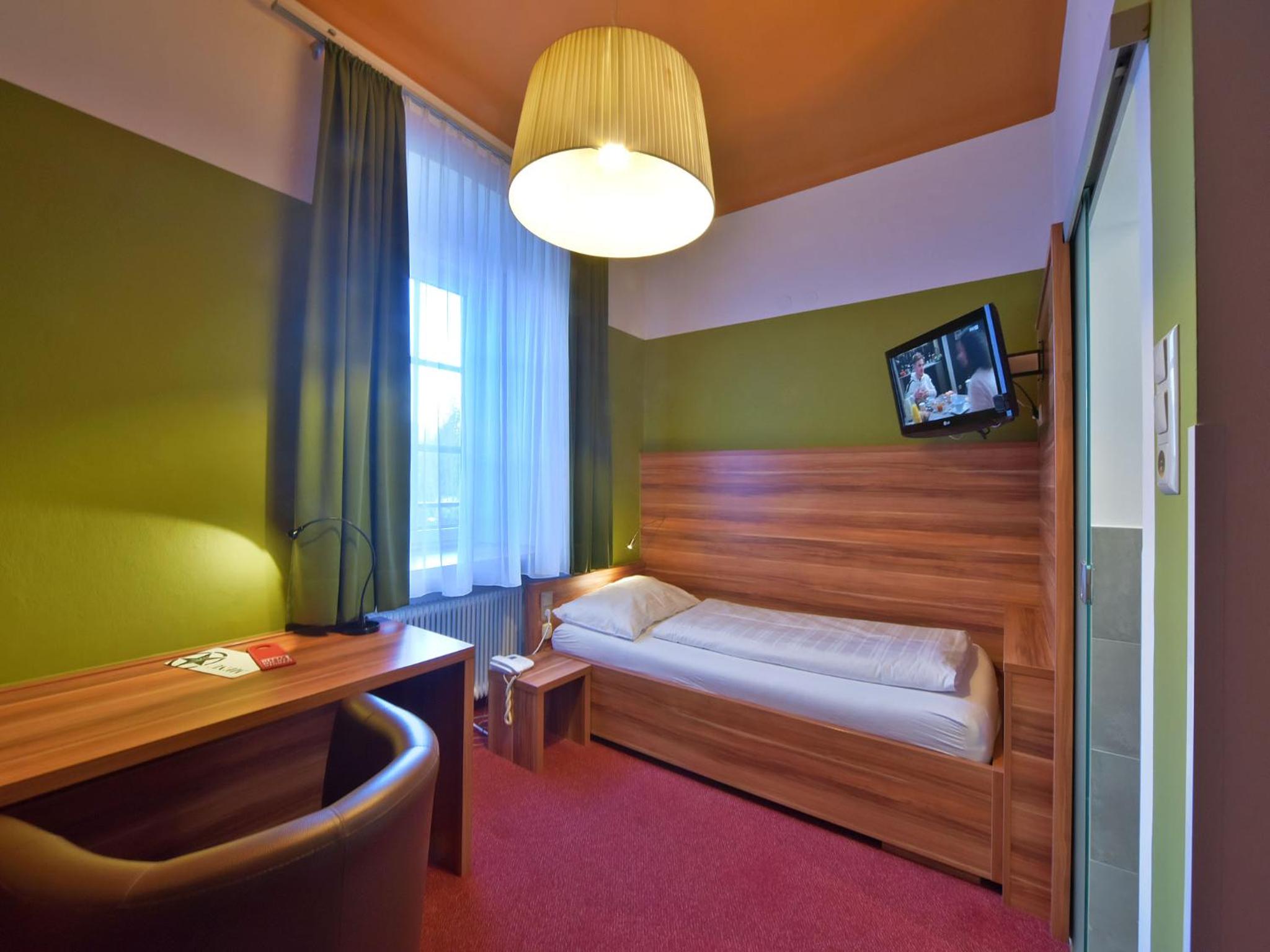 Single Room