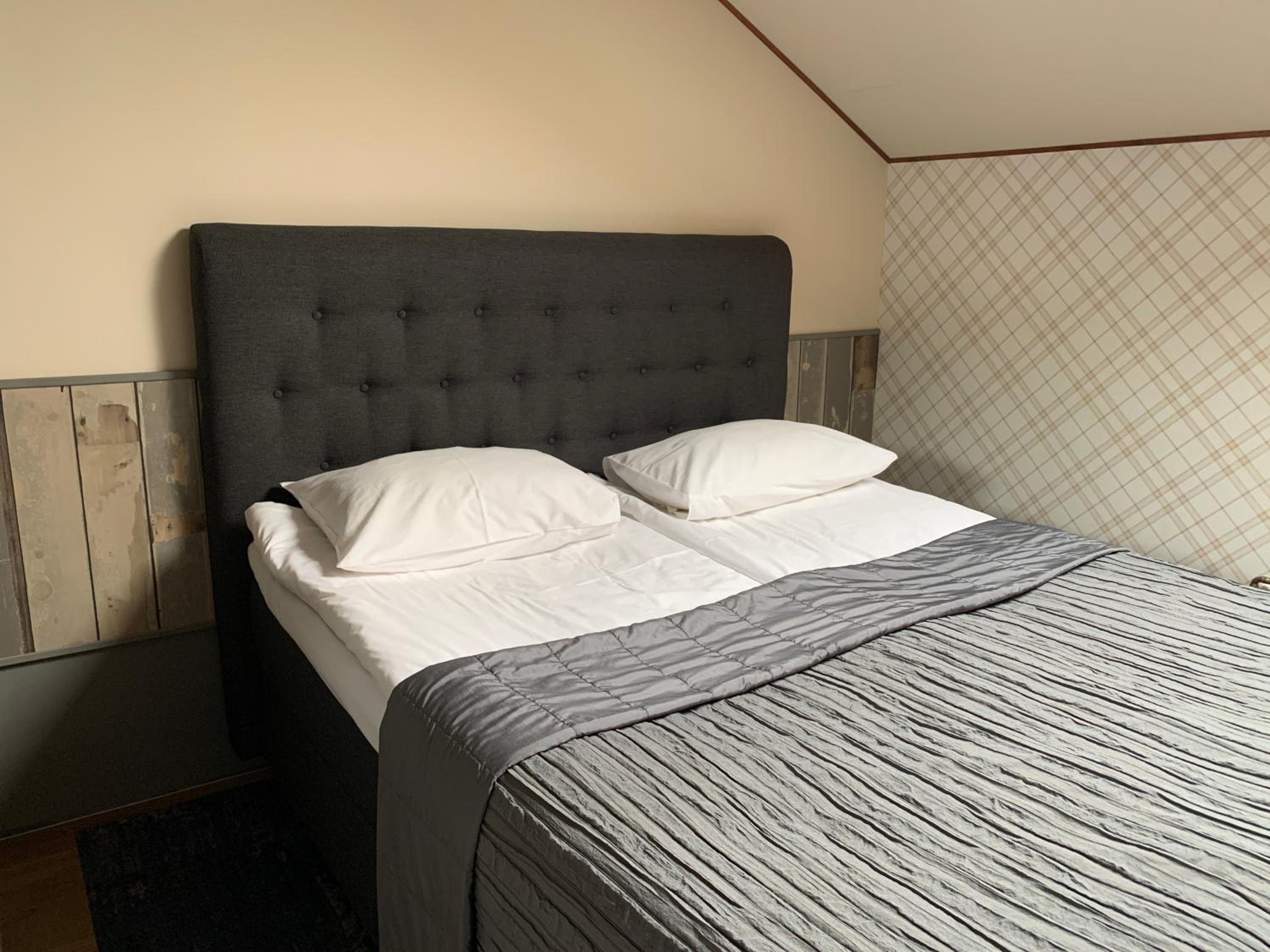 Double Room - Photo 4