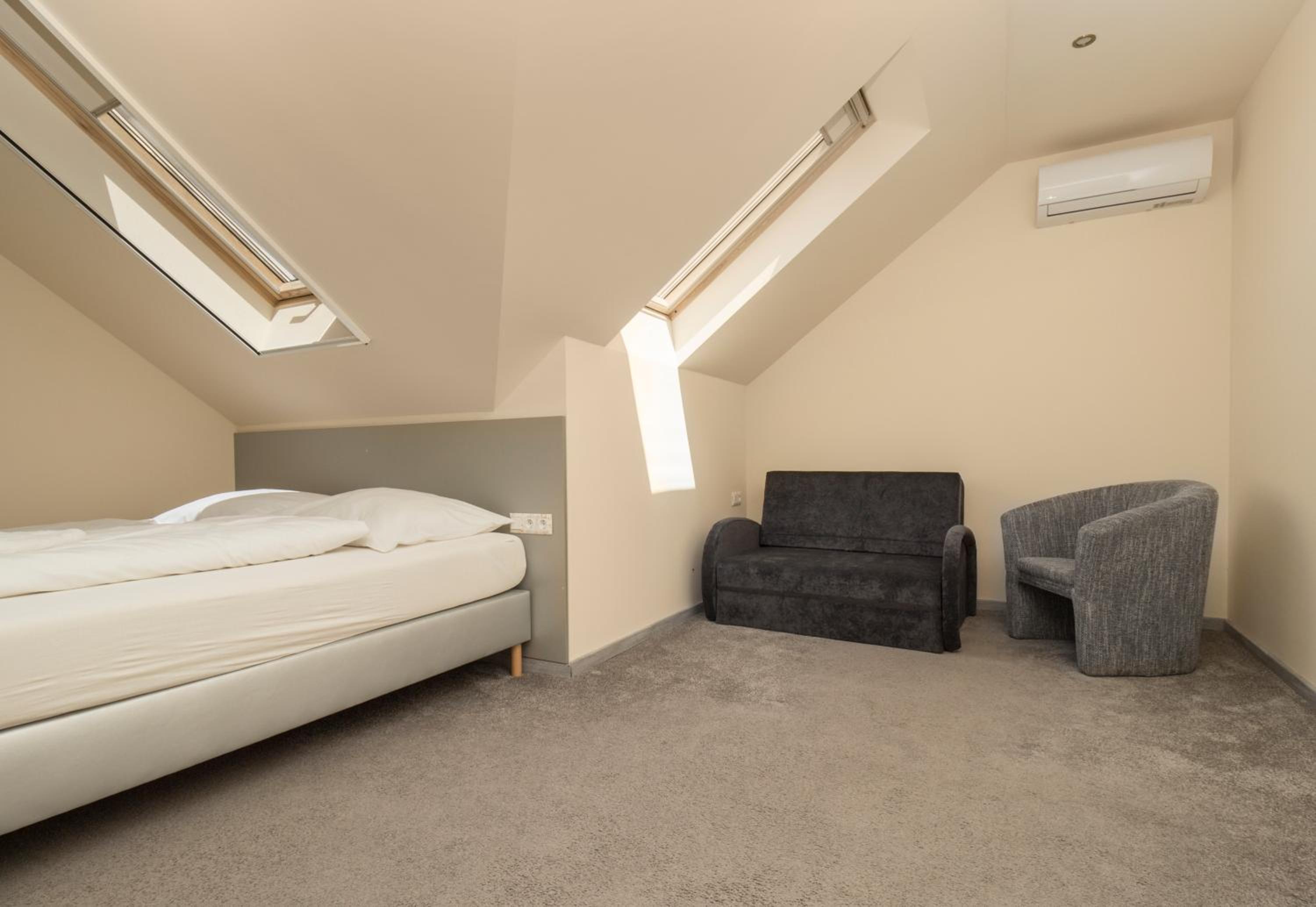 Standard Apartment photo 1