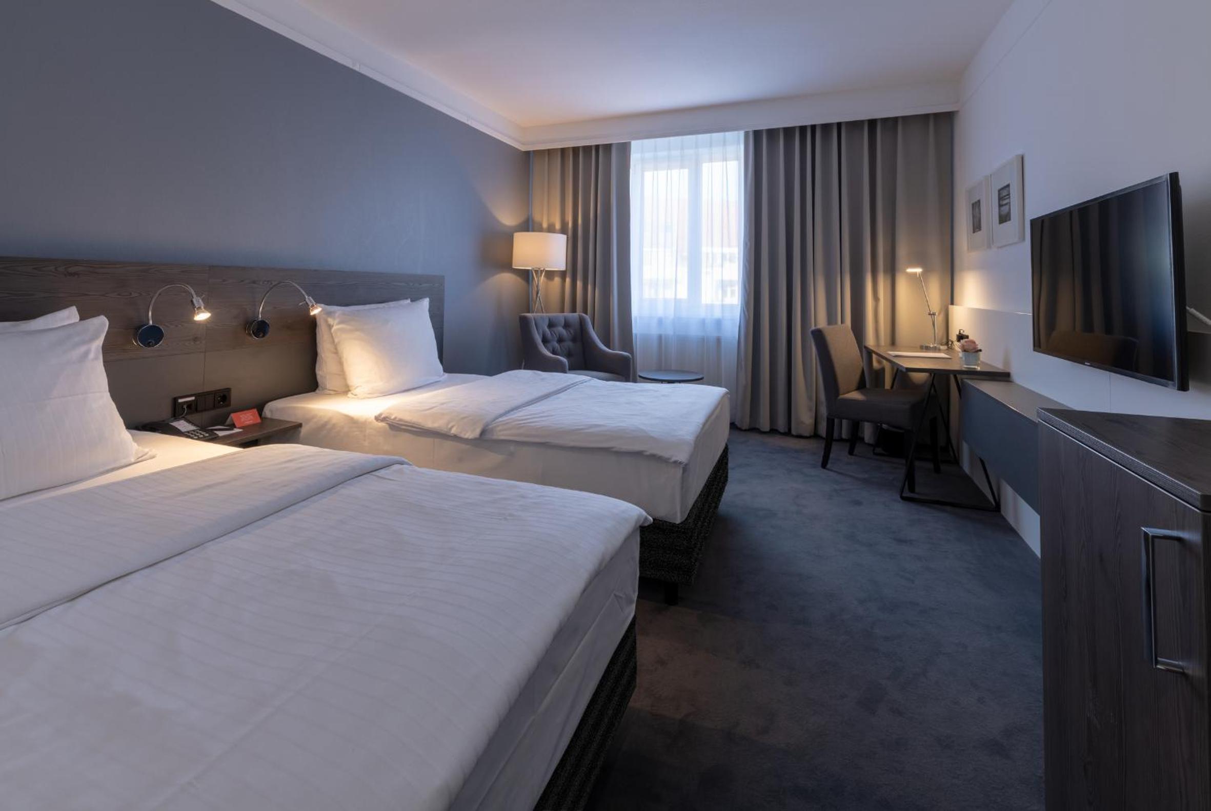 Double Room - Photo 5