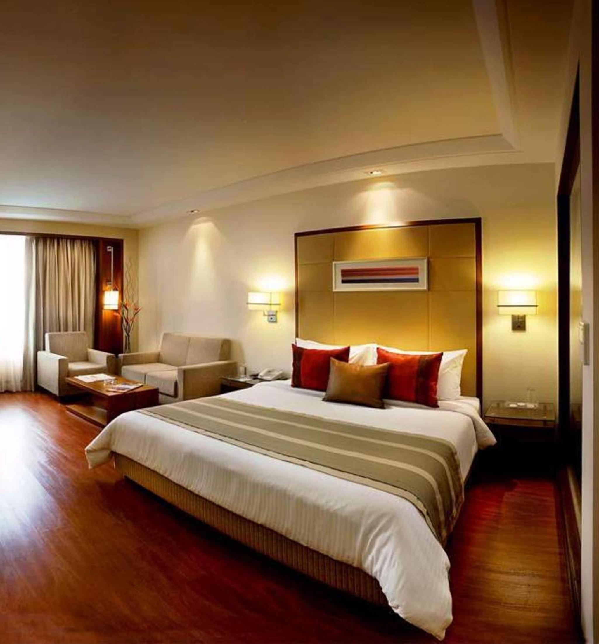 Deluxe Room - Photo 3