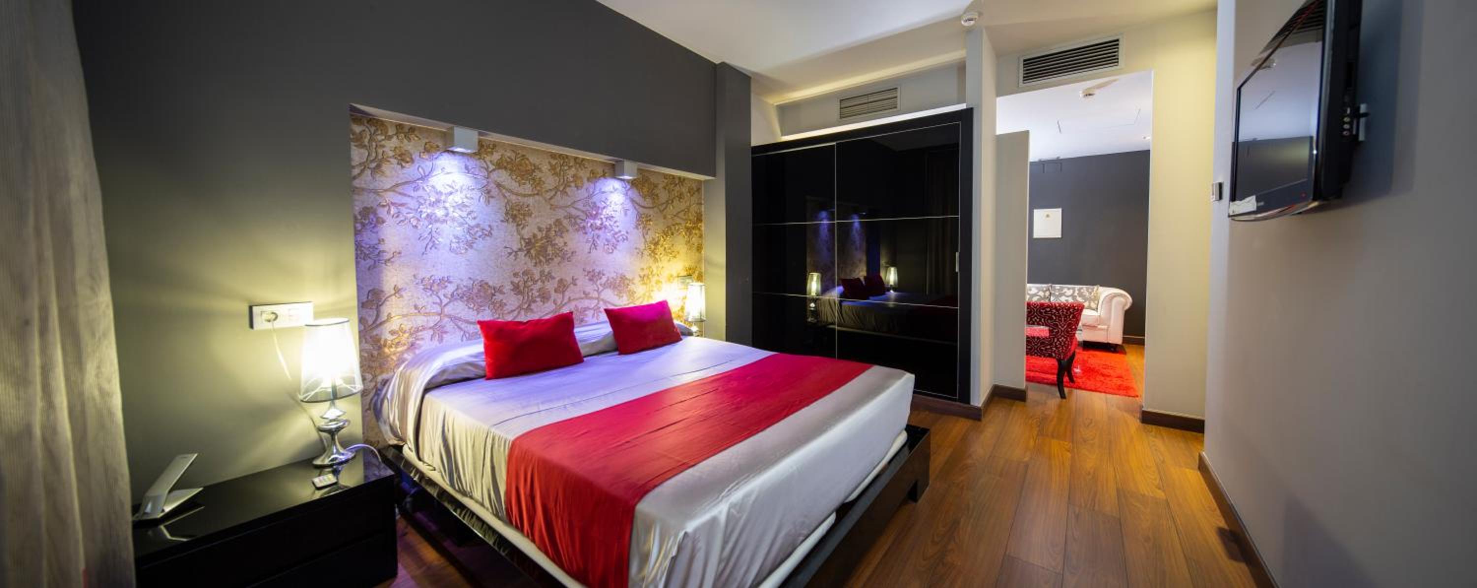 Junior Suite - Photo 1