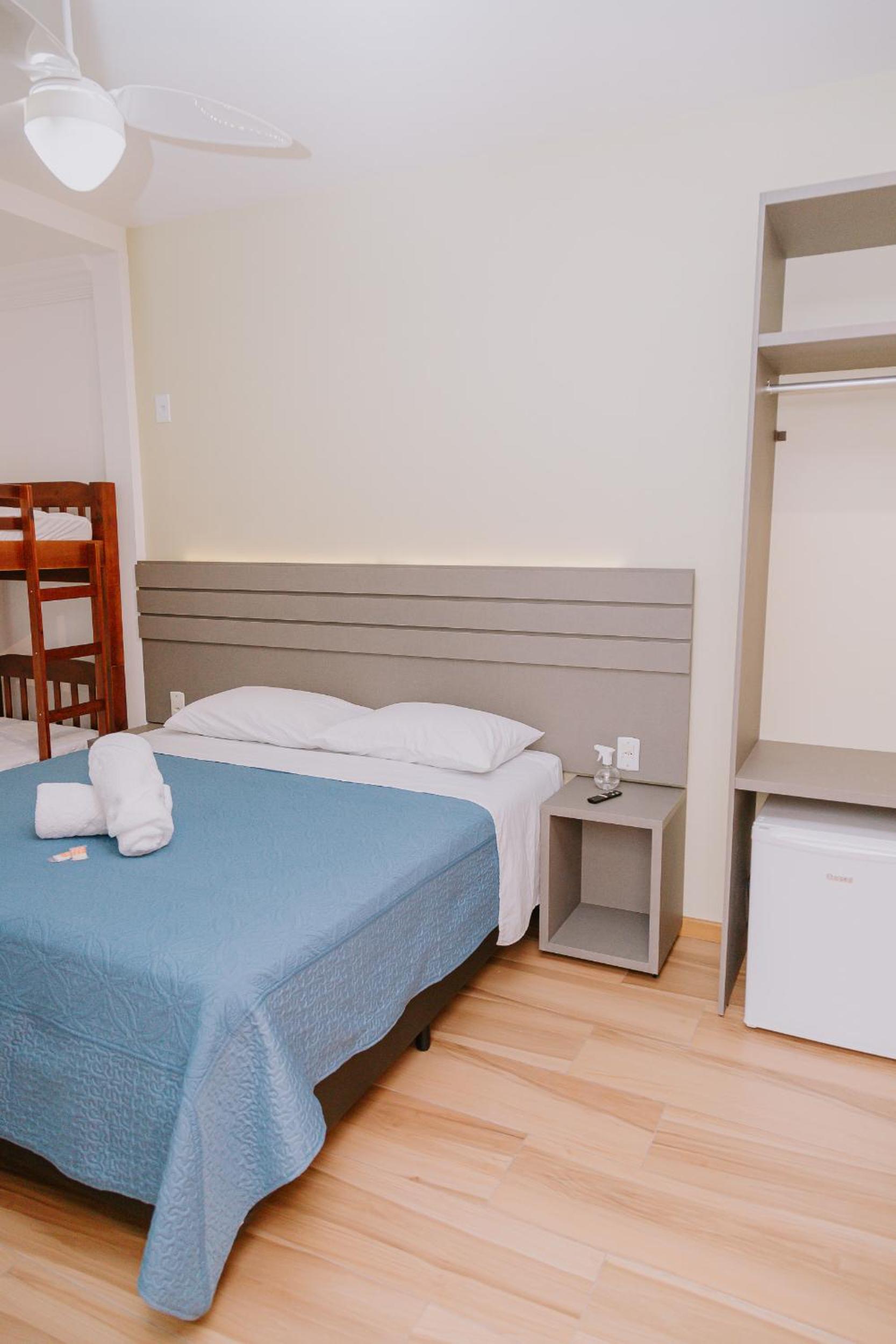 Queen Room - Disability Access - Photo 1