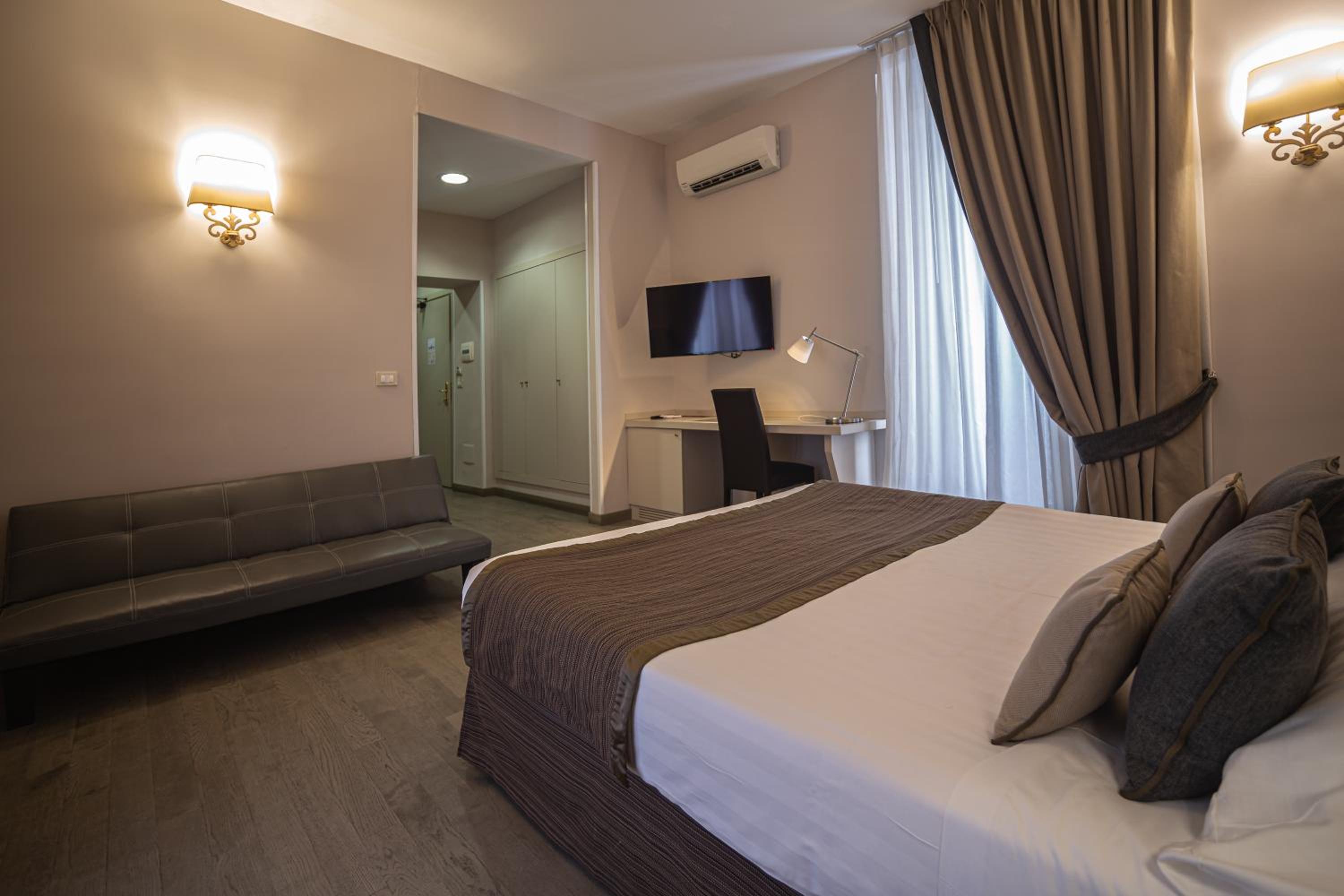 Superior Double Room photo 1