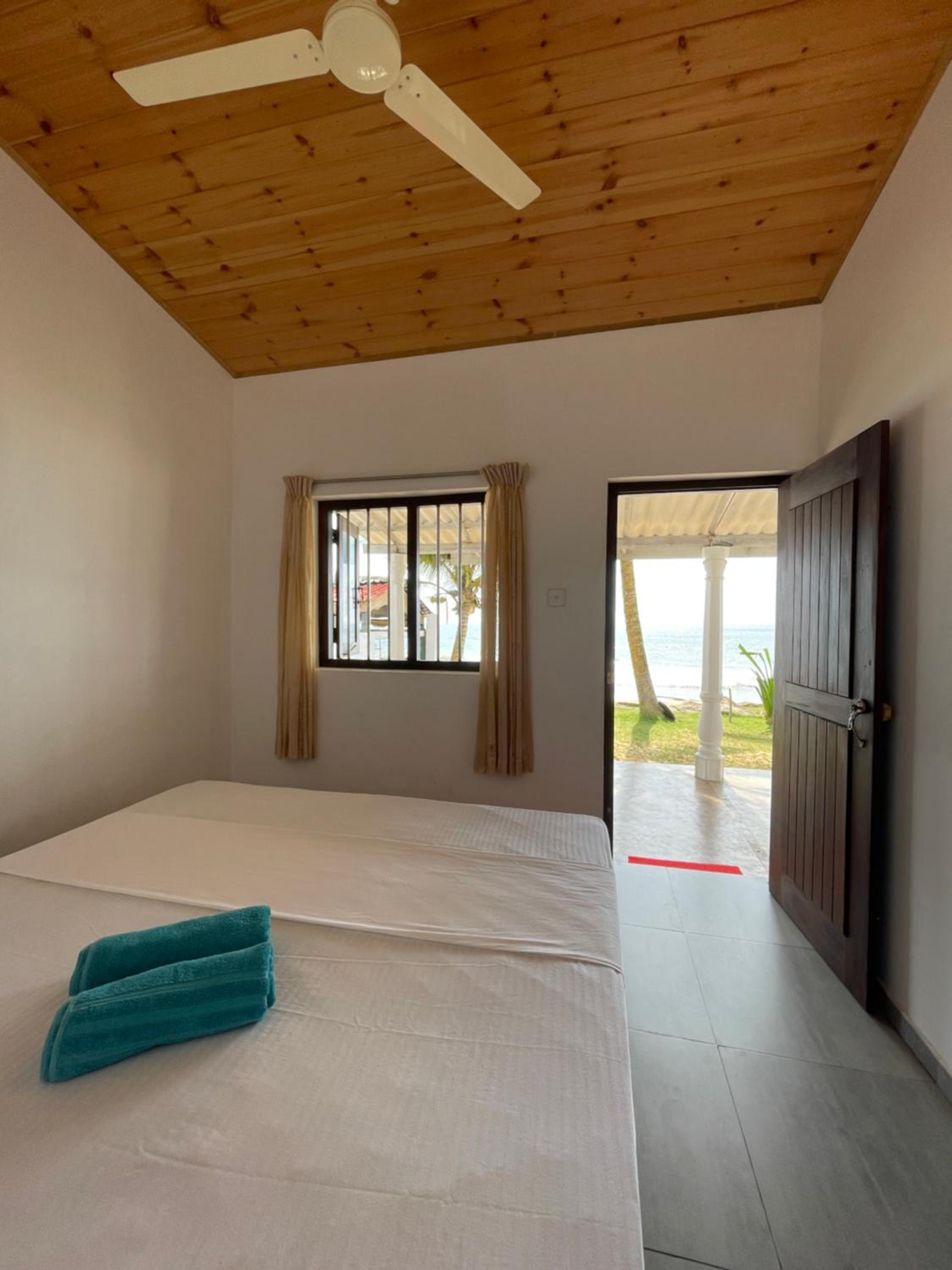 Deluxe Double Room with Sea View photo 1