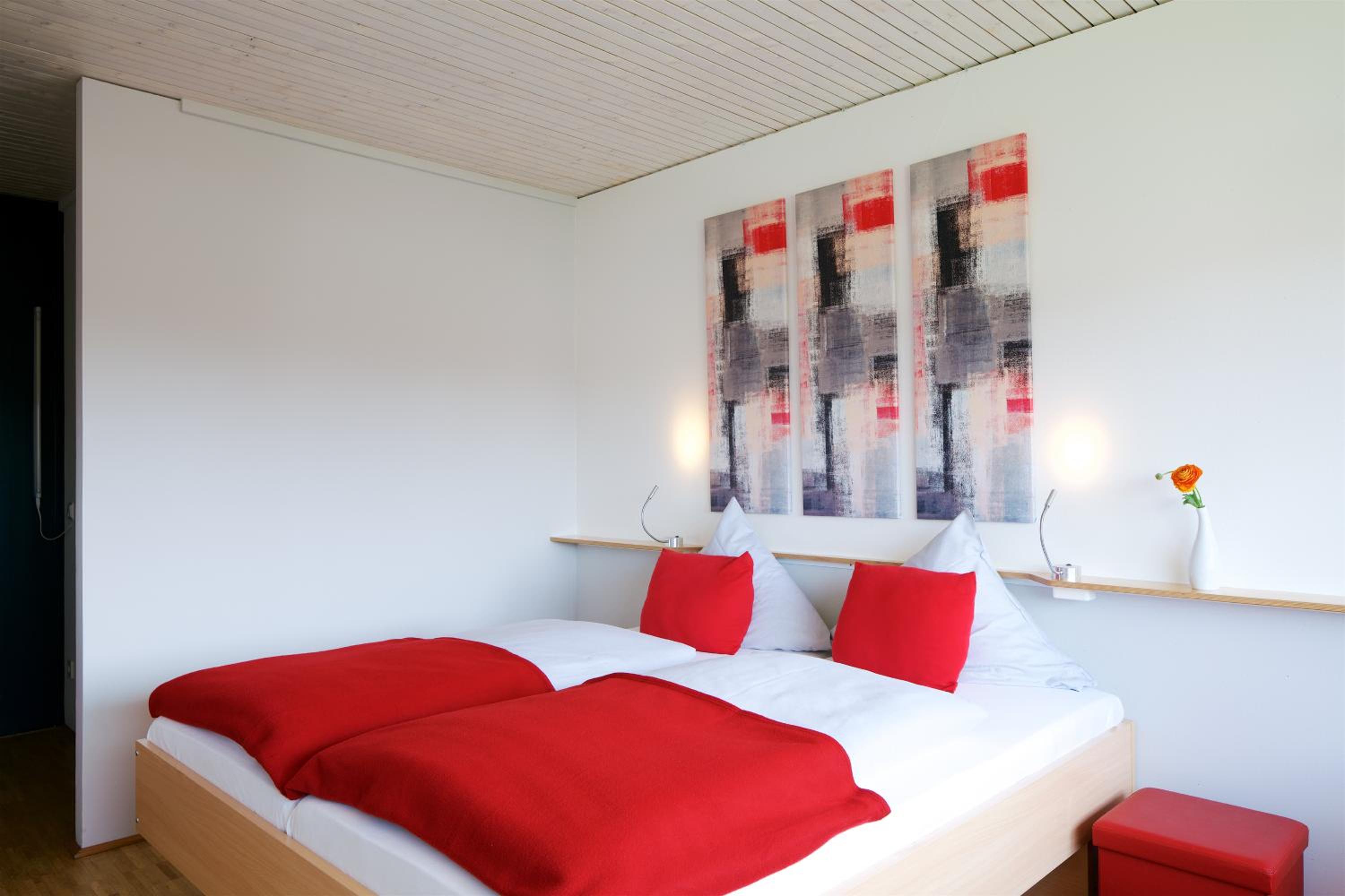 Standard Double Room - Photo 3