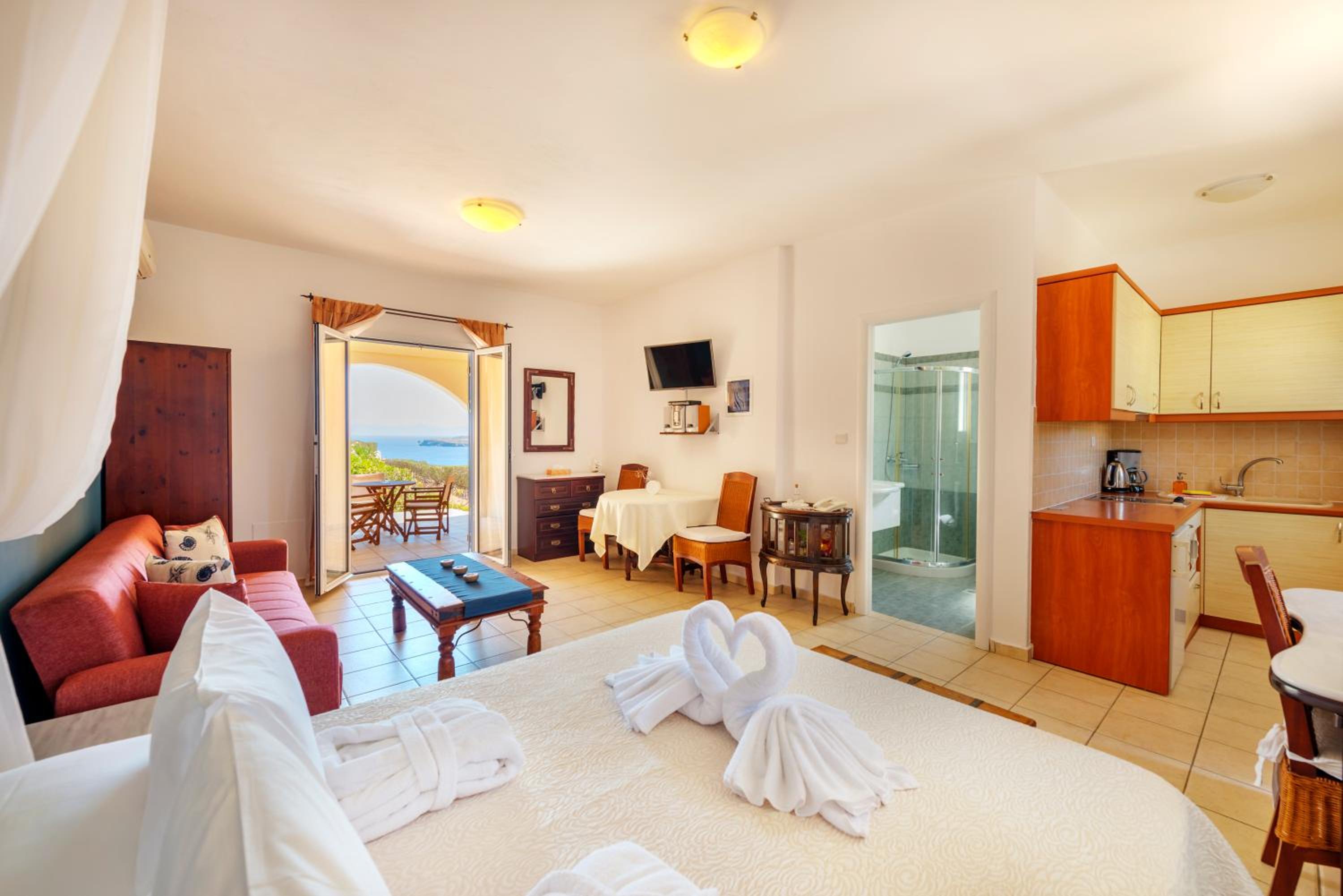 Classic Suite with Sea View - Photo 1