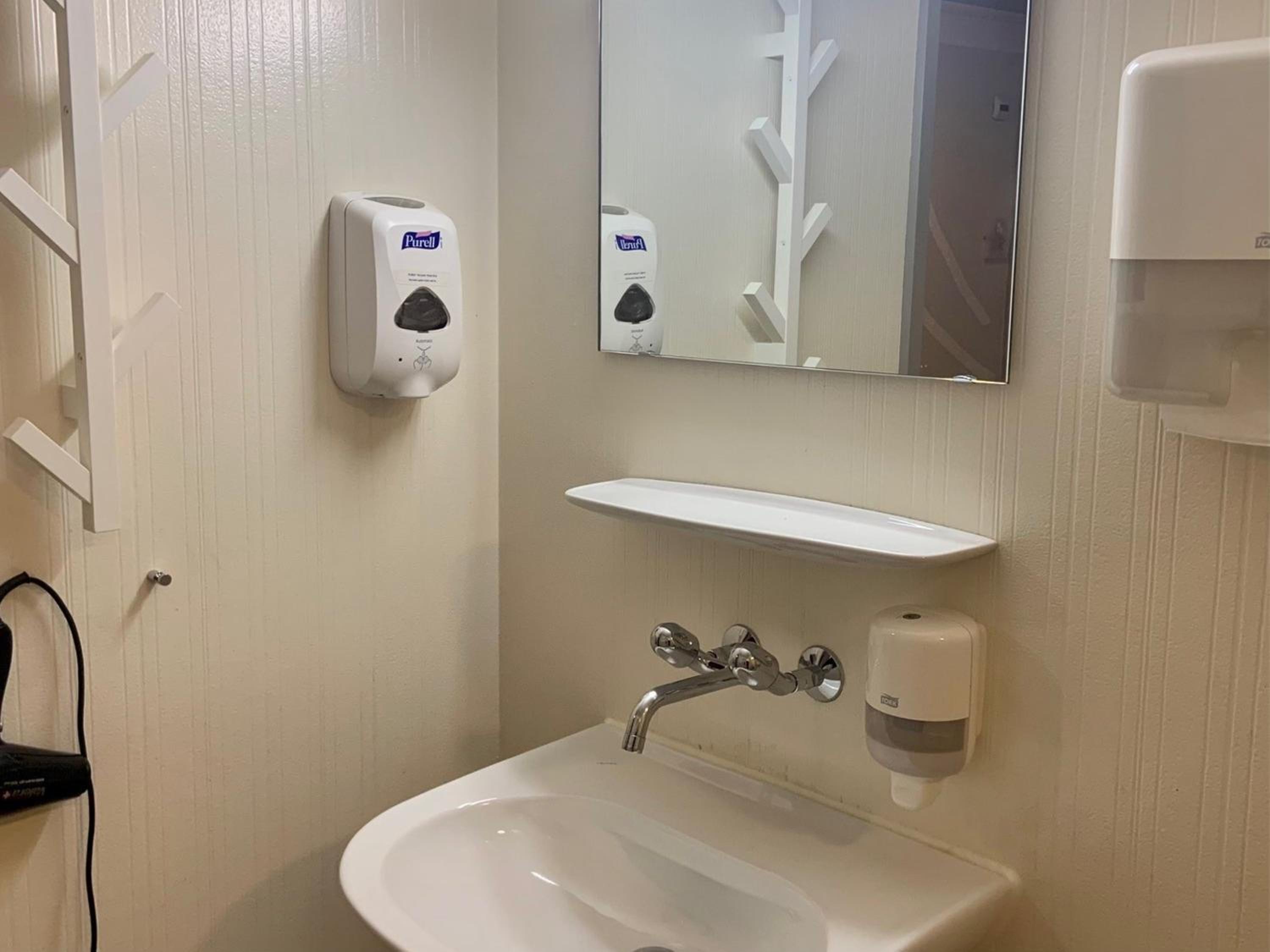 (5th Floor) Single Room with Shared Bathroom photo 3