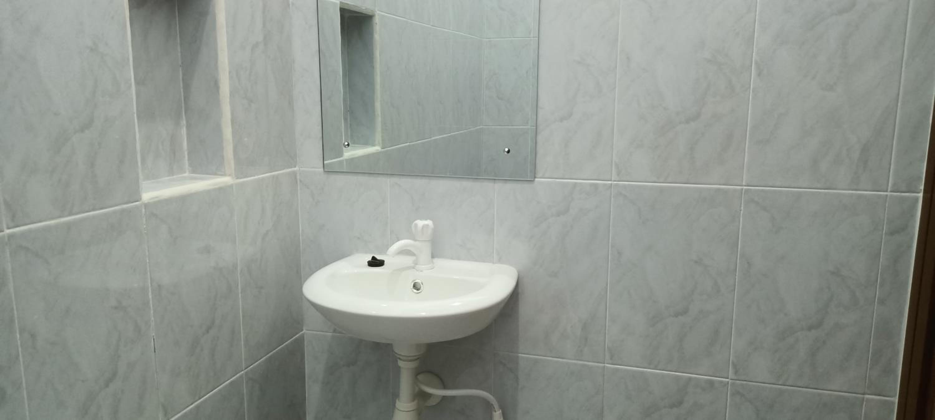 Double Room - Photo 6