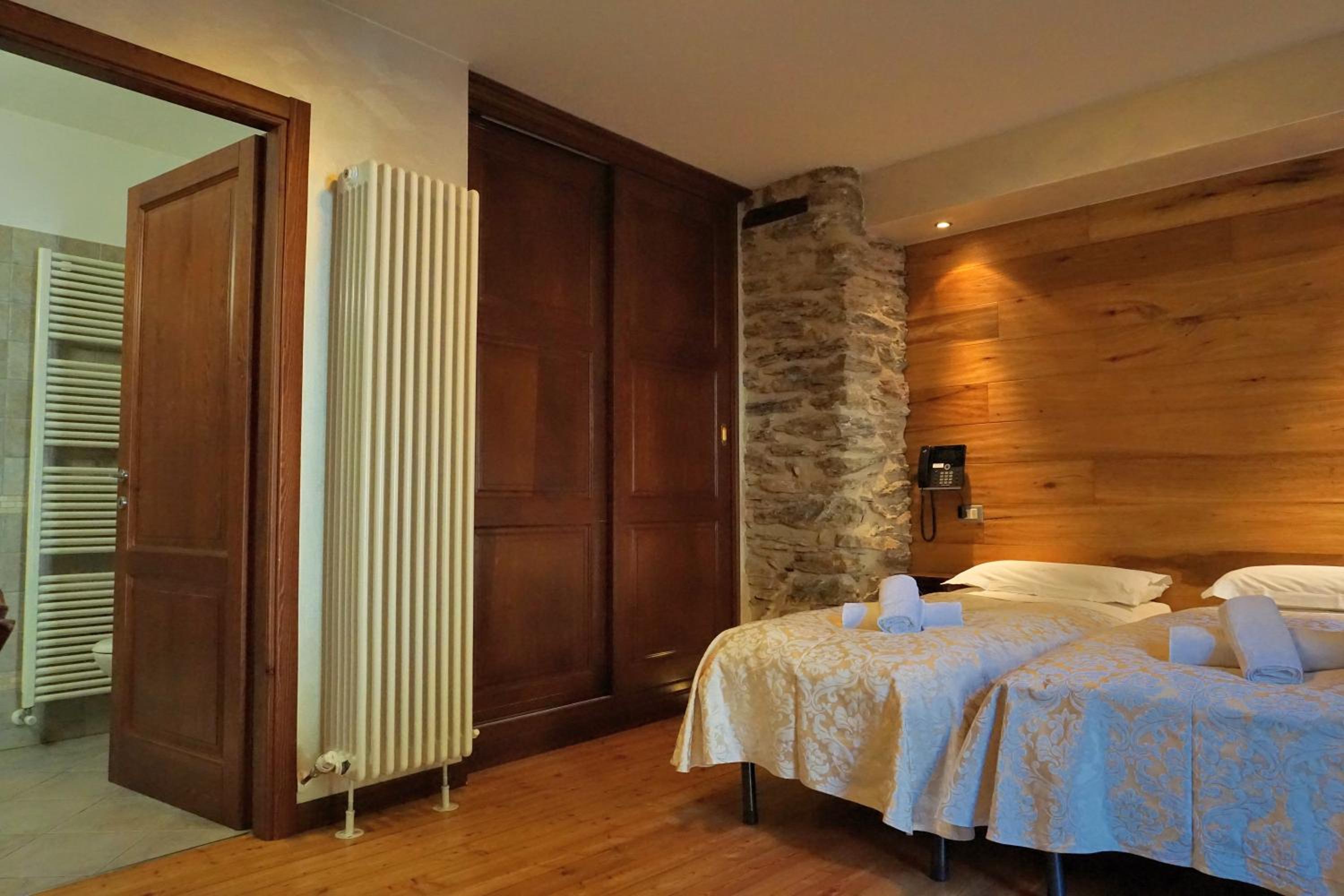 Double or Twin Room photo 2