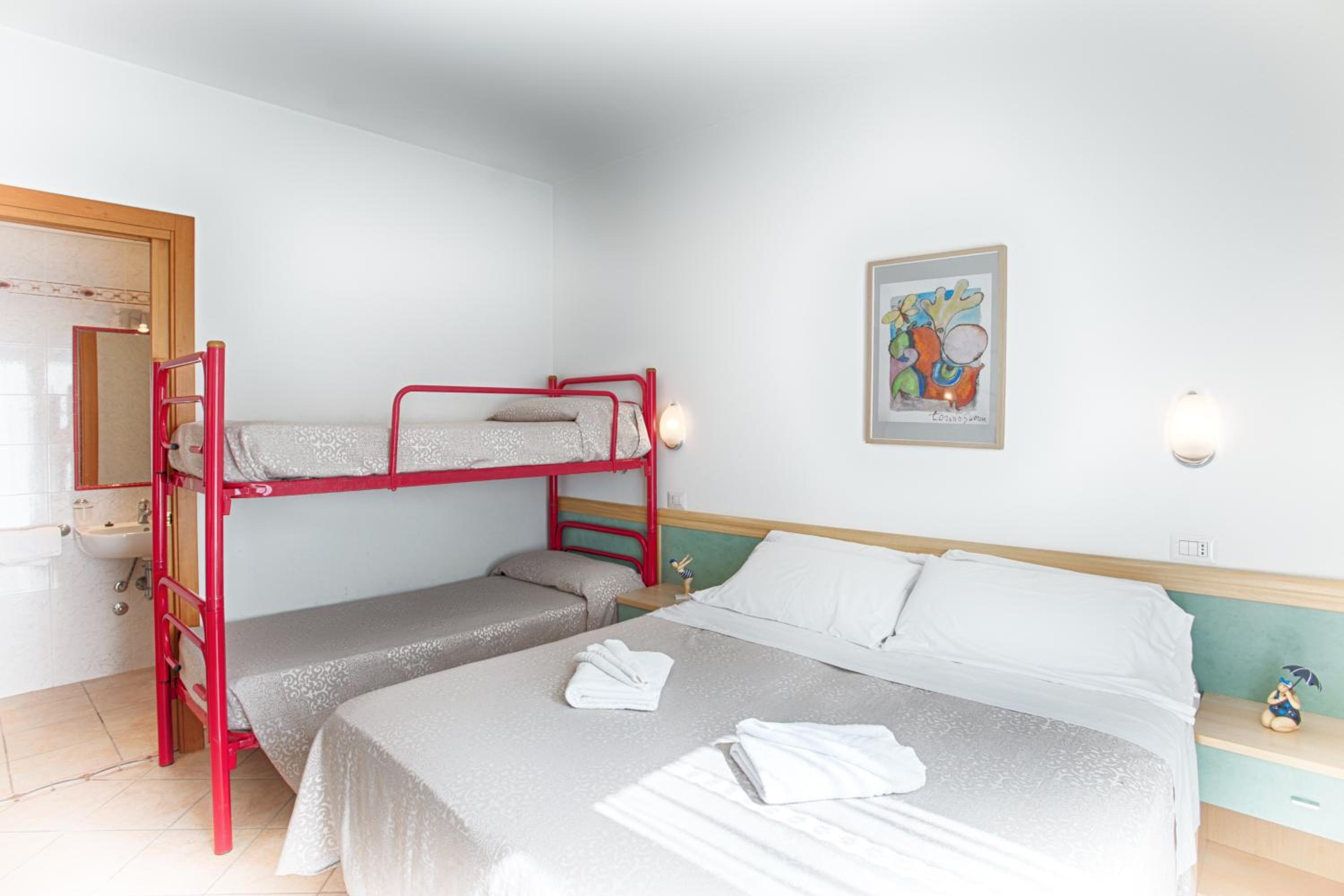 Standard Quadruple Room