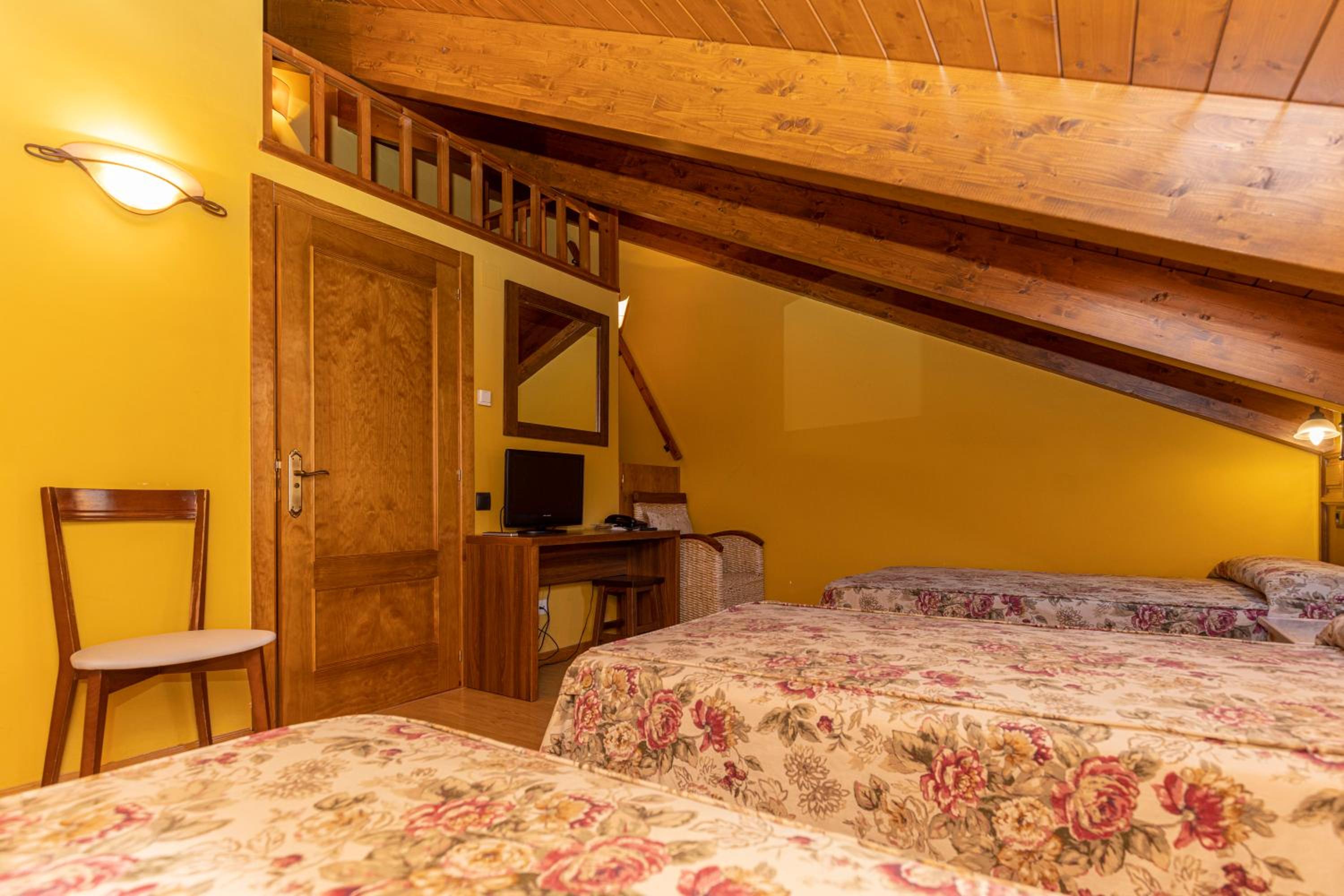 Habitación Triple - Ático