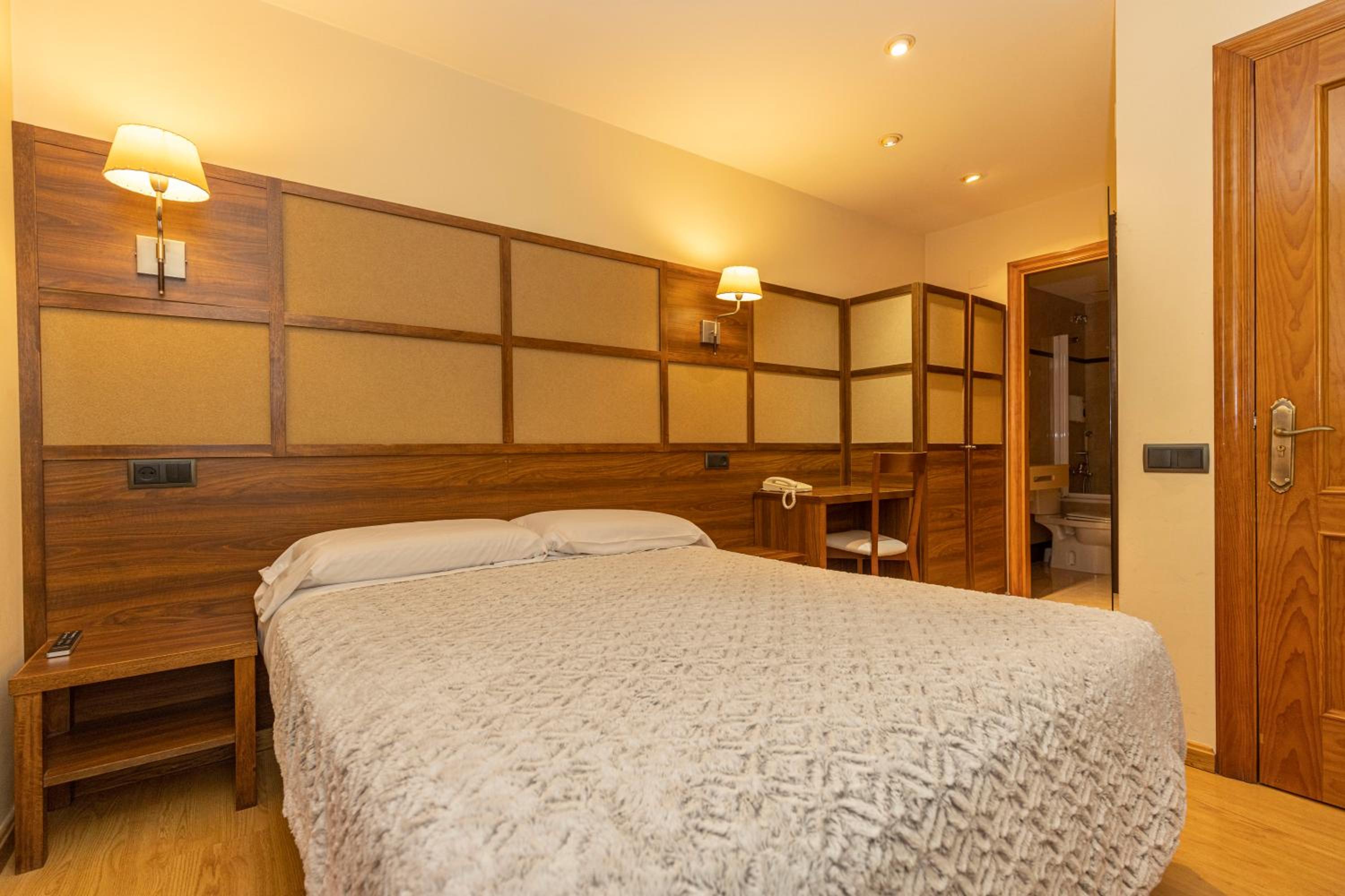 Habitación Doble con Balcón