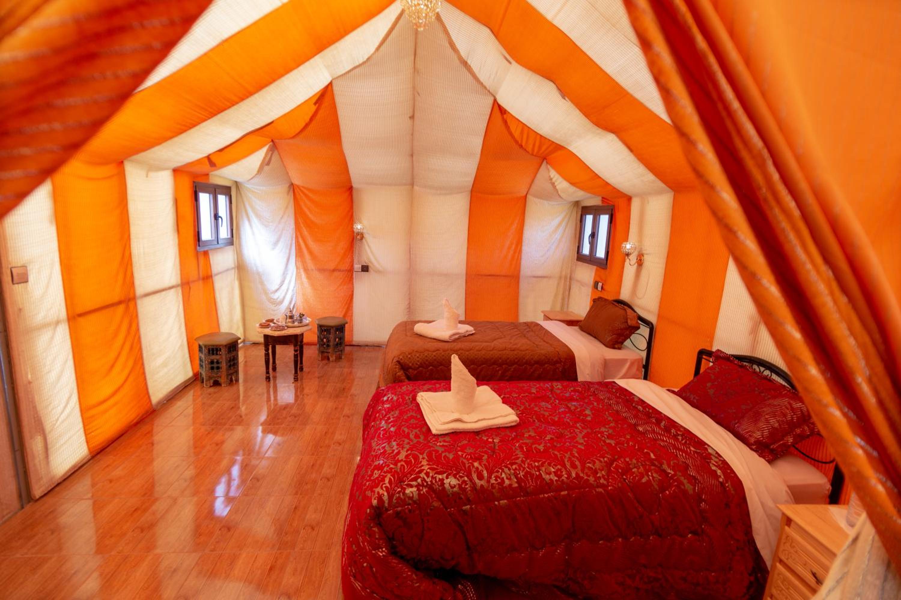 Deluxe Twin Room photo 3