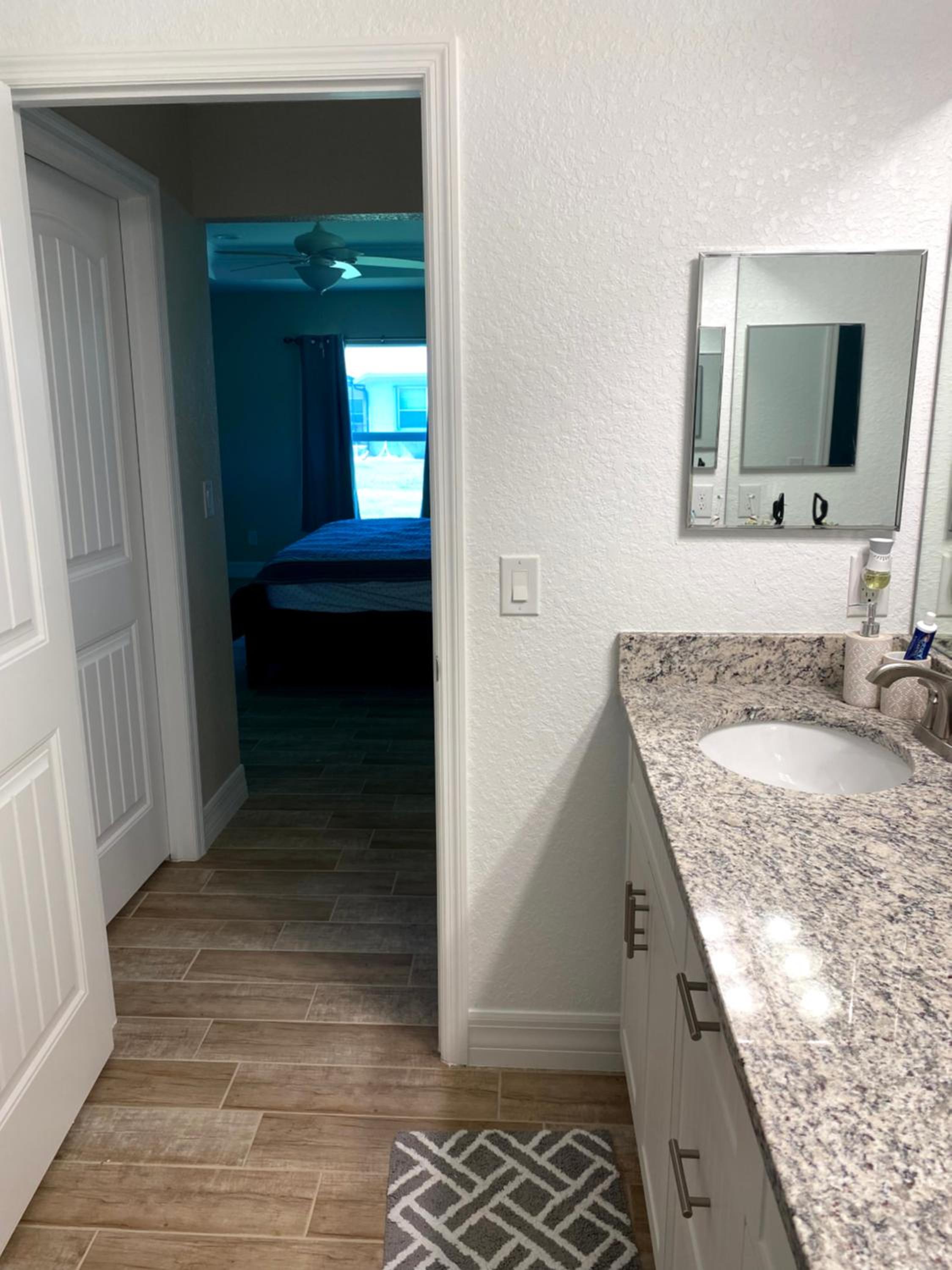 Three-Bedroom House - Photo 4
