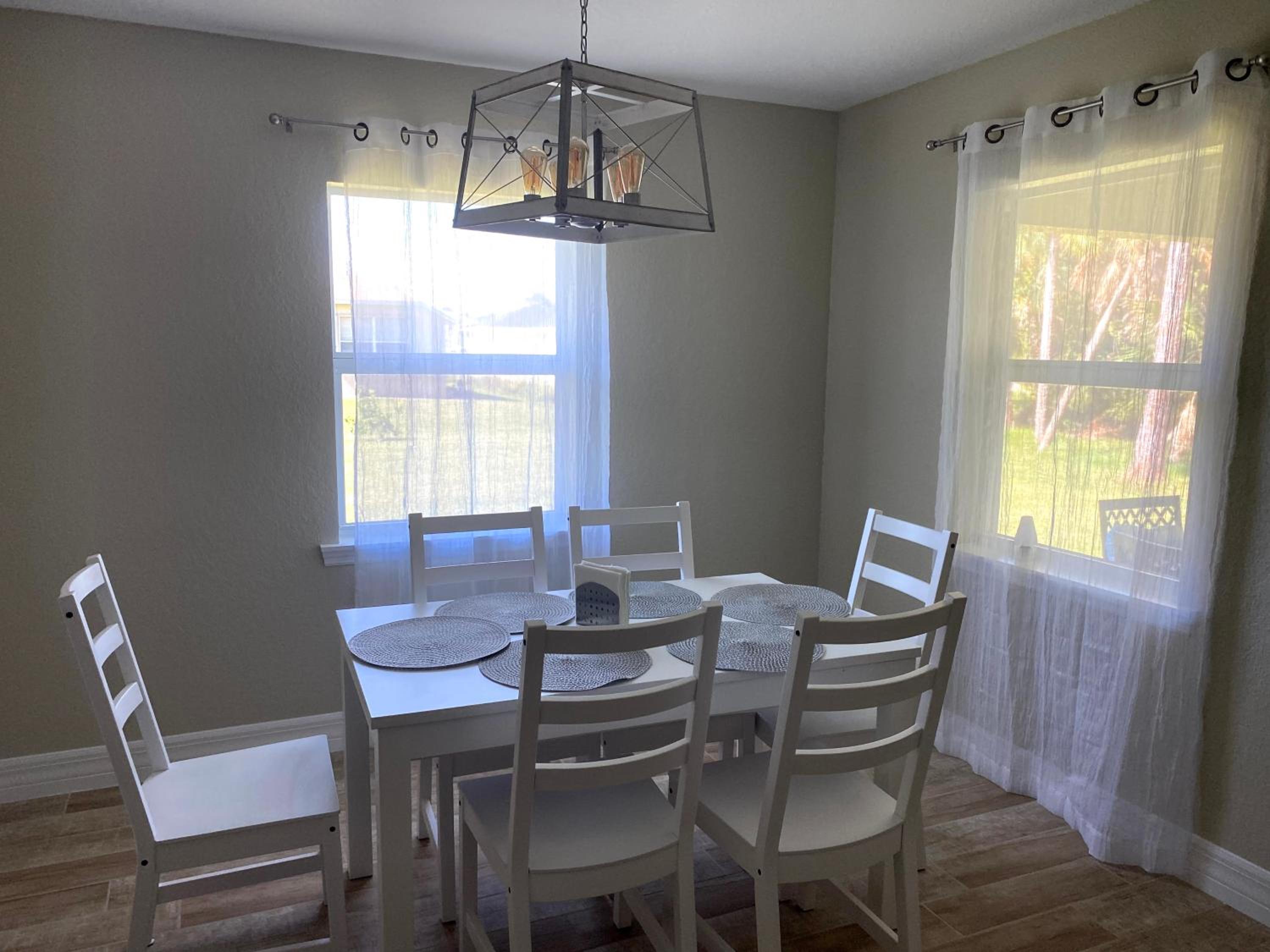 Three-Bedroom House - Photo 15