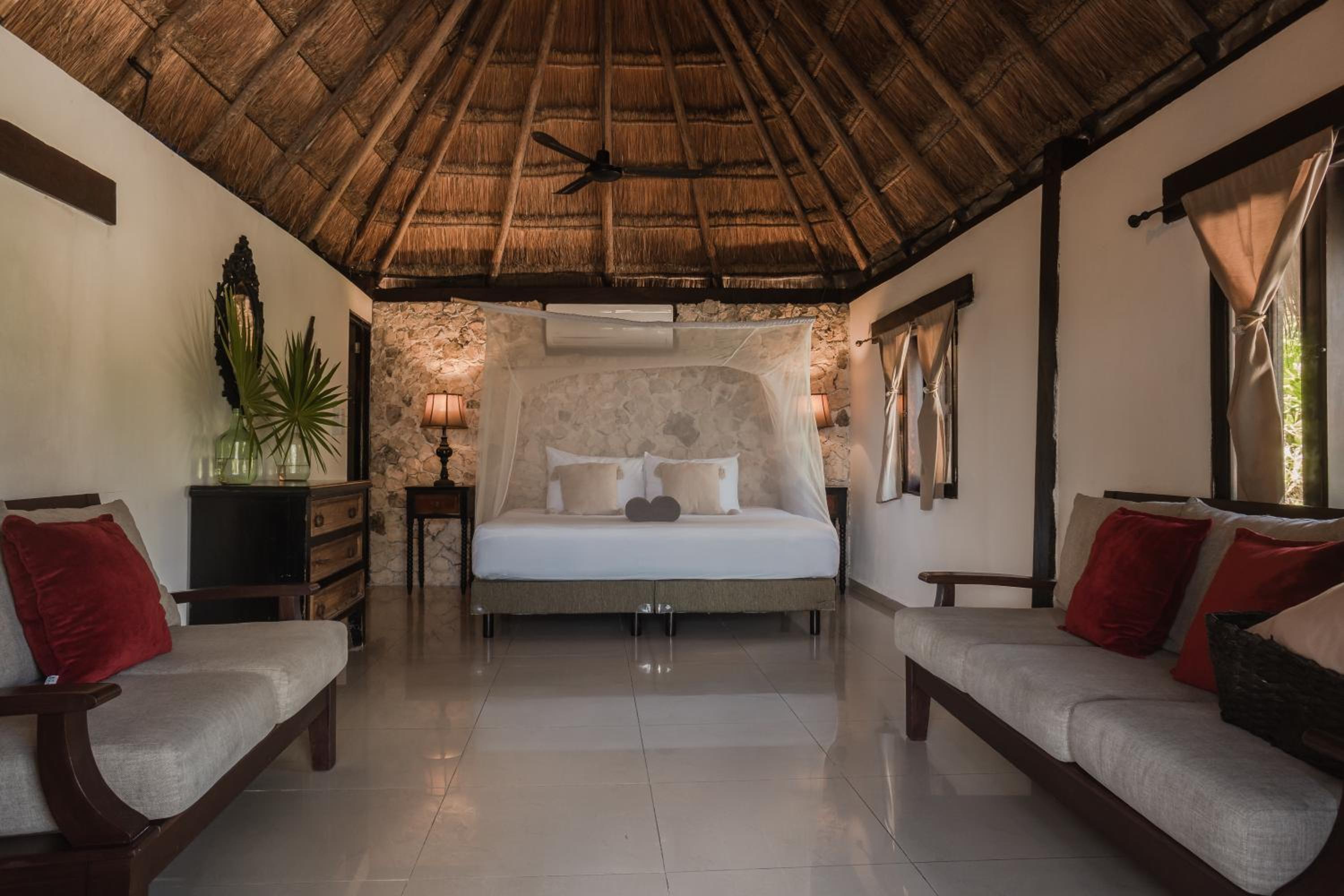 King Room with Sea View - Photo 7