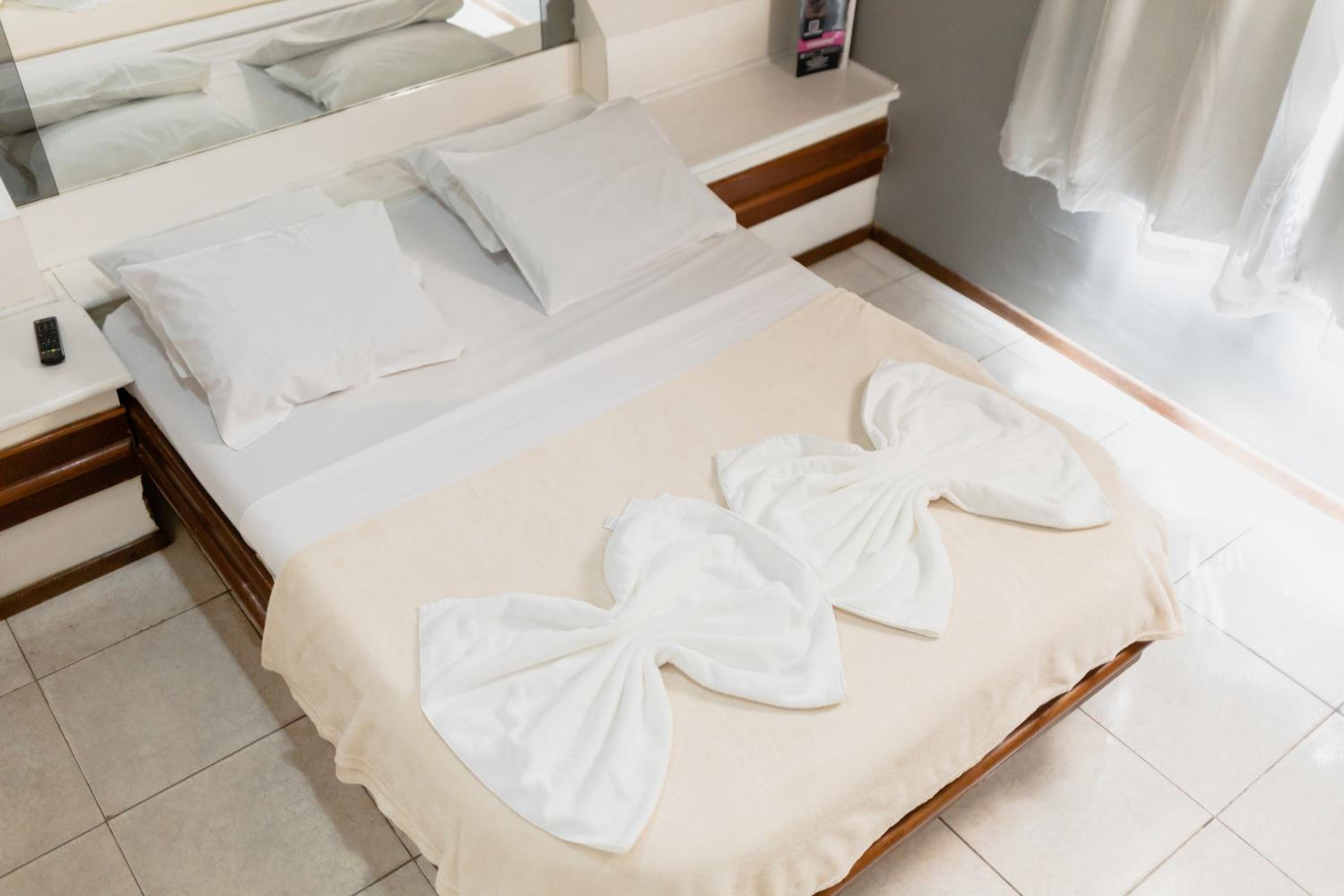 Standard Double or Twin Room photo 1