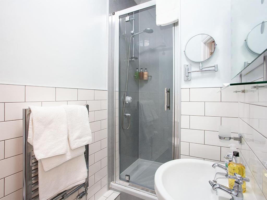 Small Double Room photo 3