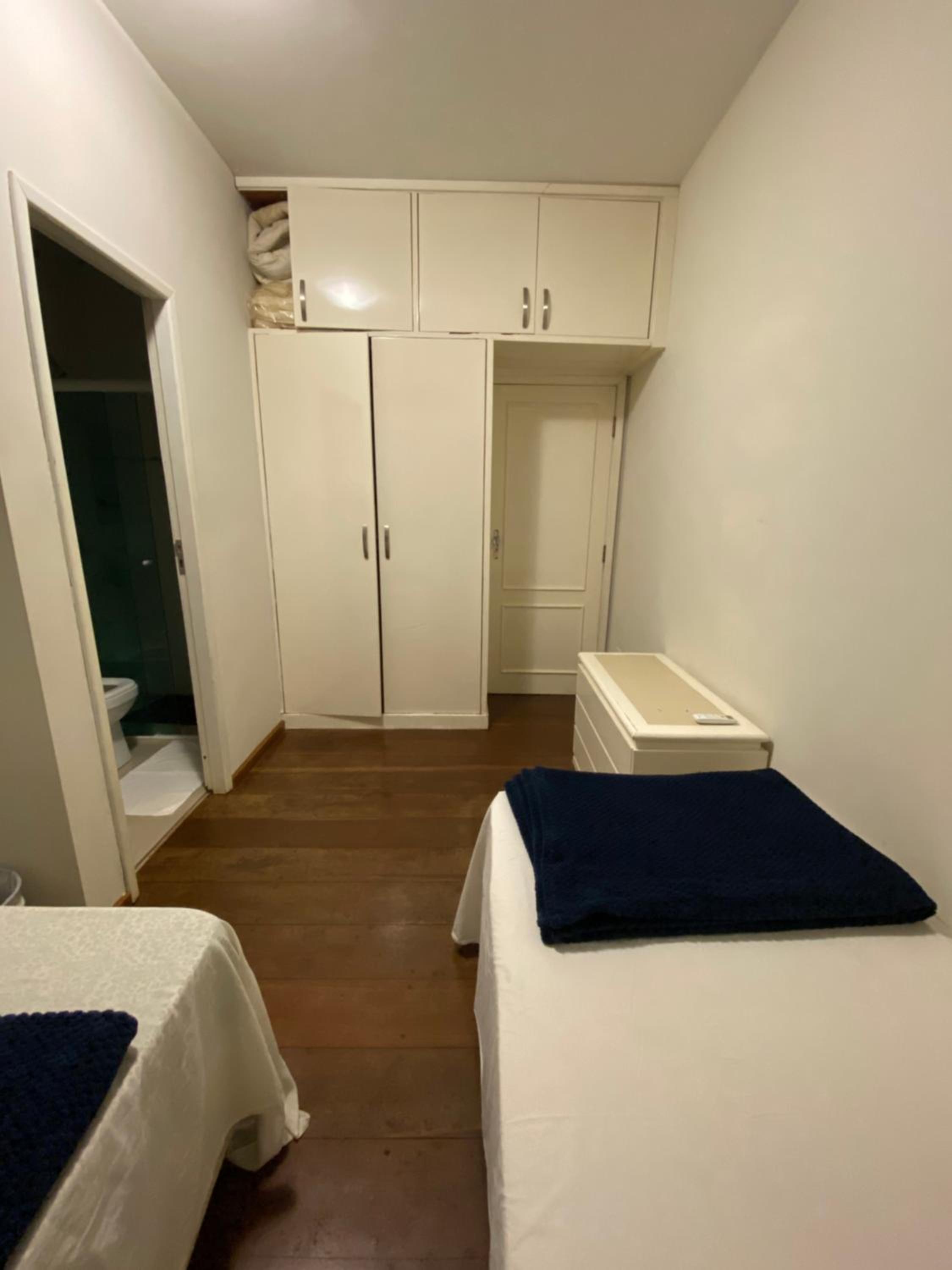 Triple Room with Private Bathroom - Photo 4