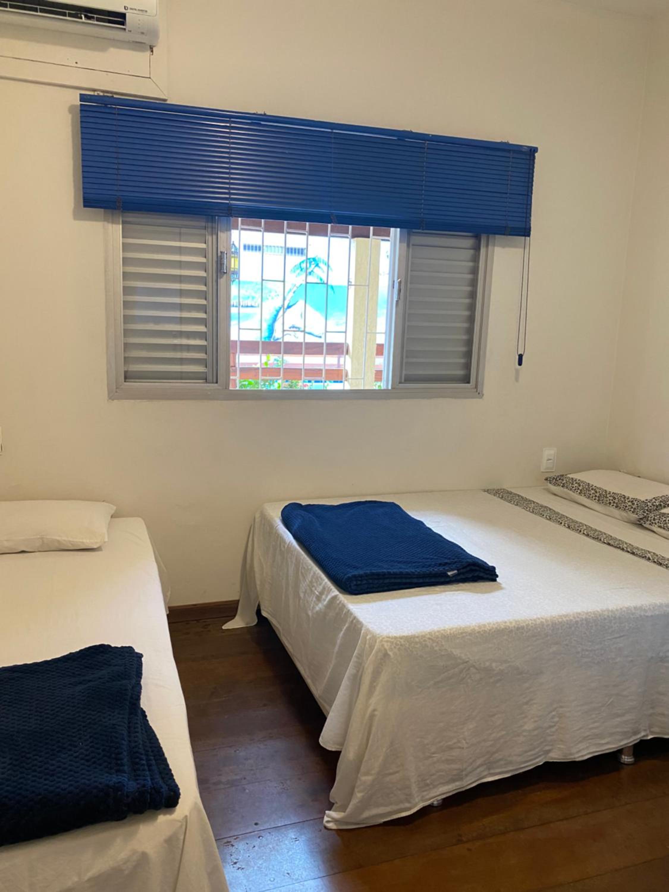 Triple Room with Private Bathroom - Photo 1