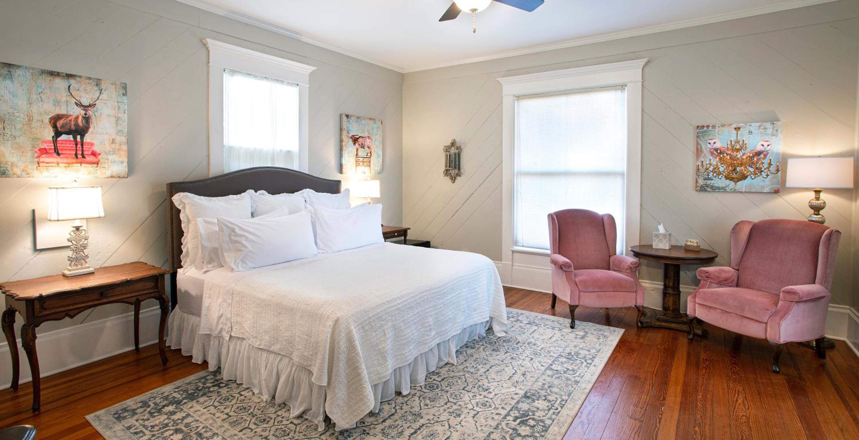 King Room with Balcony photo 1