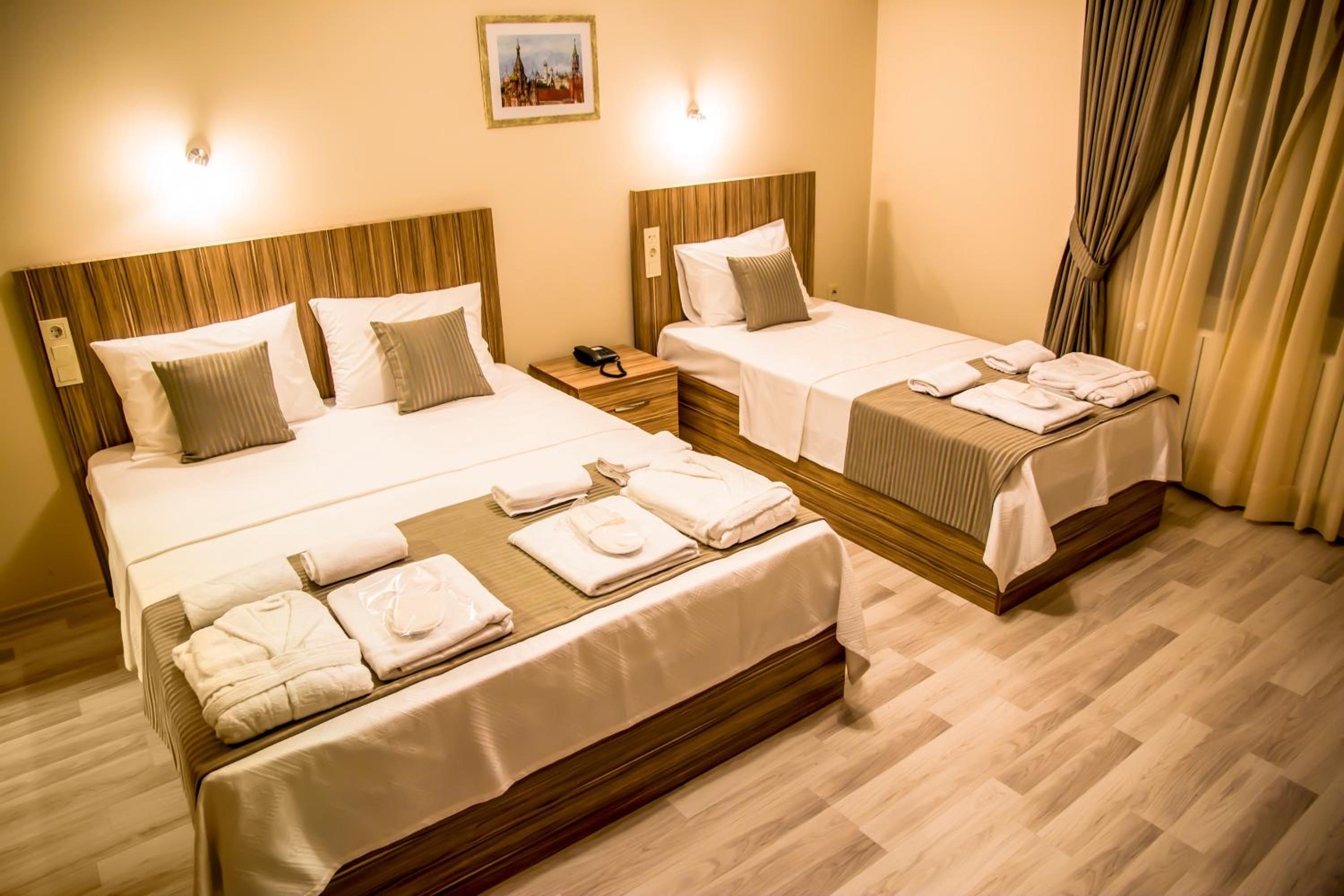 Superior Triple Room photo 1