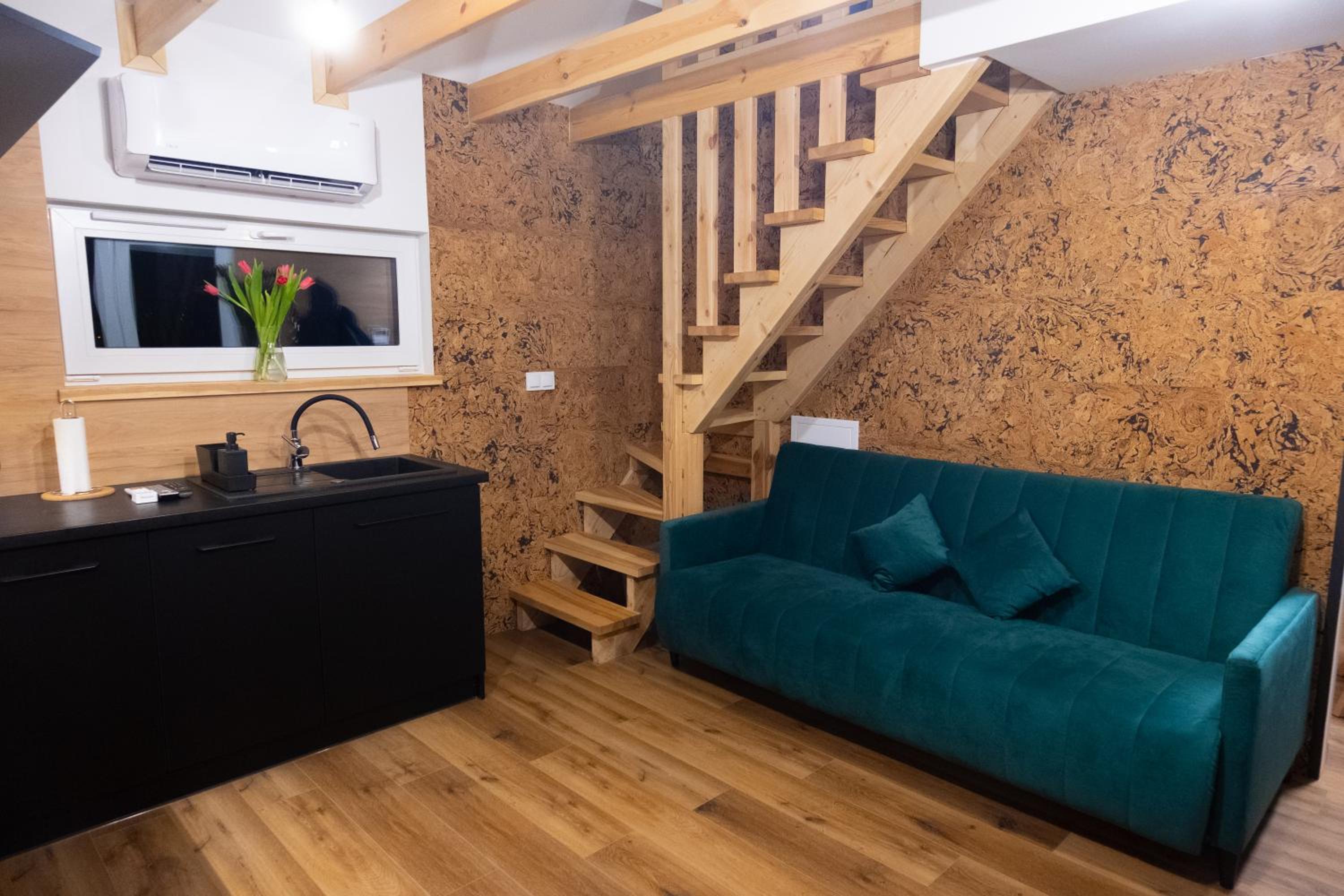 Two-Bedroom Chalet - Photo 31