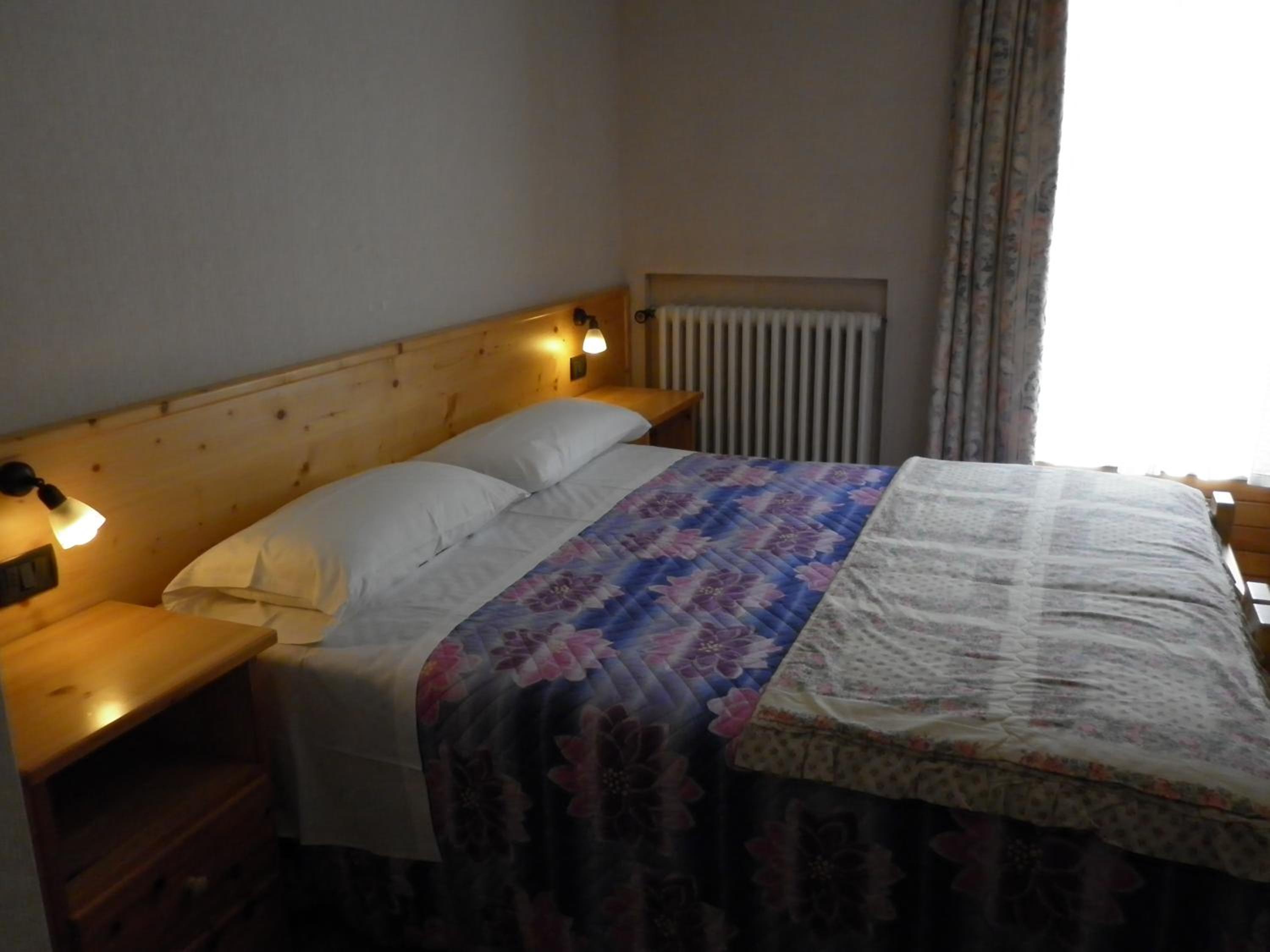 Double Room with Balcony - Photo 1
