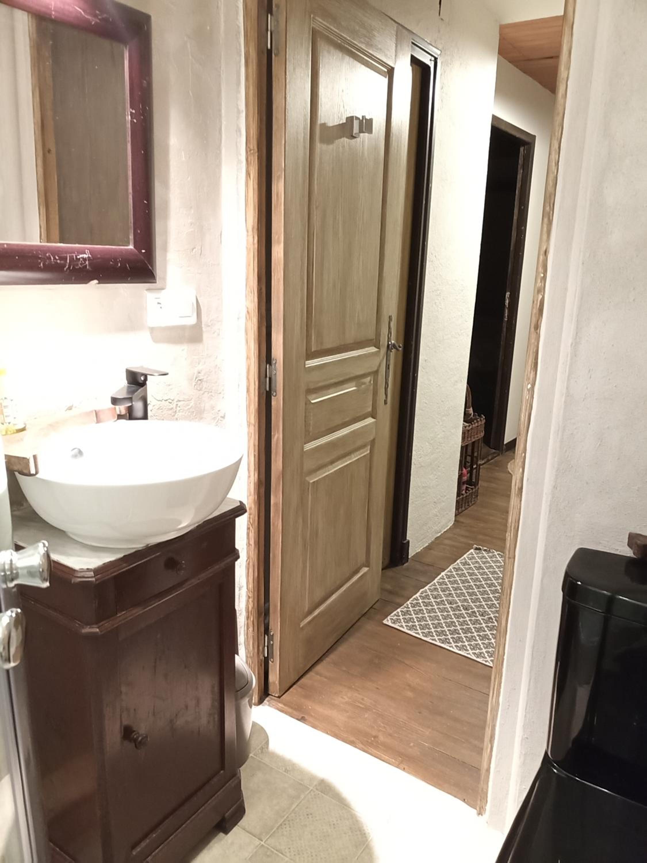 Queen Room photo 3