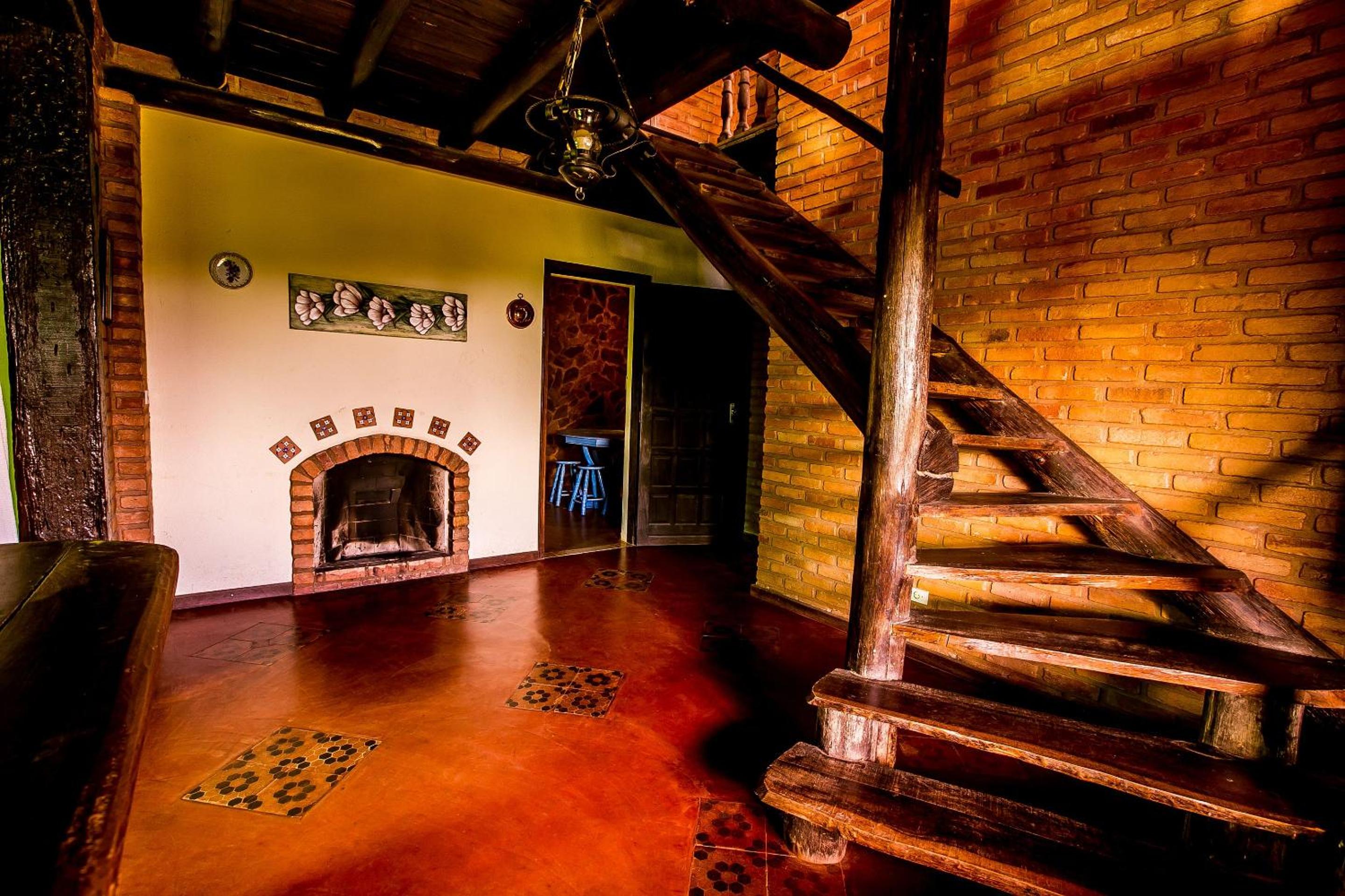 Three-Bedroom Chalet - Photo 8