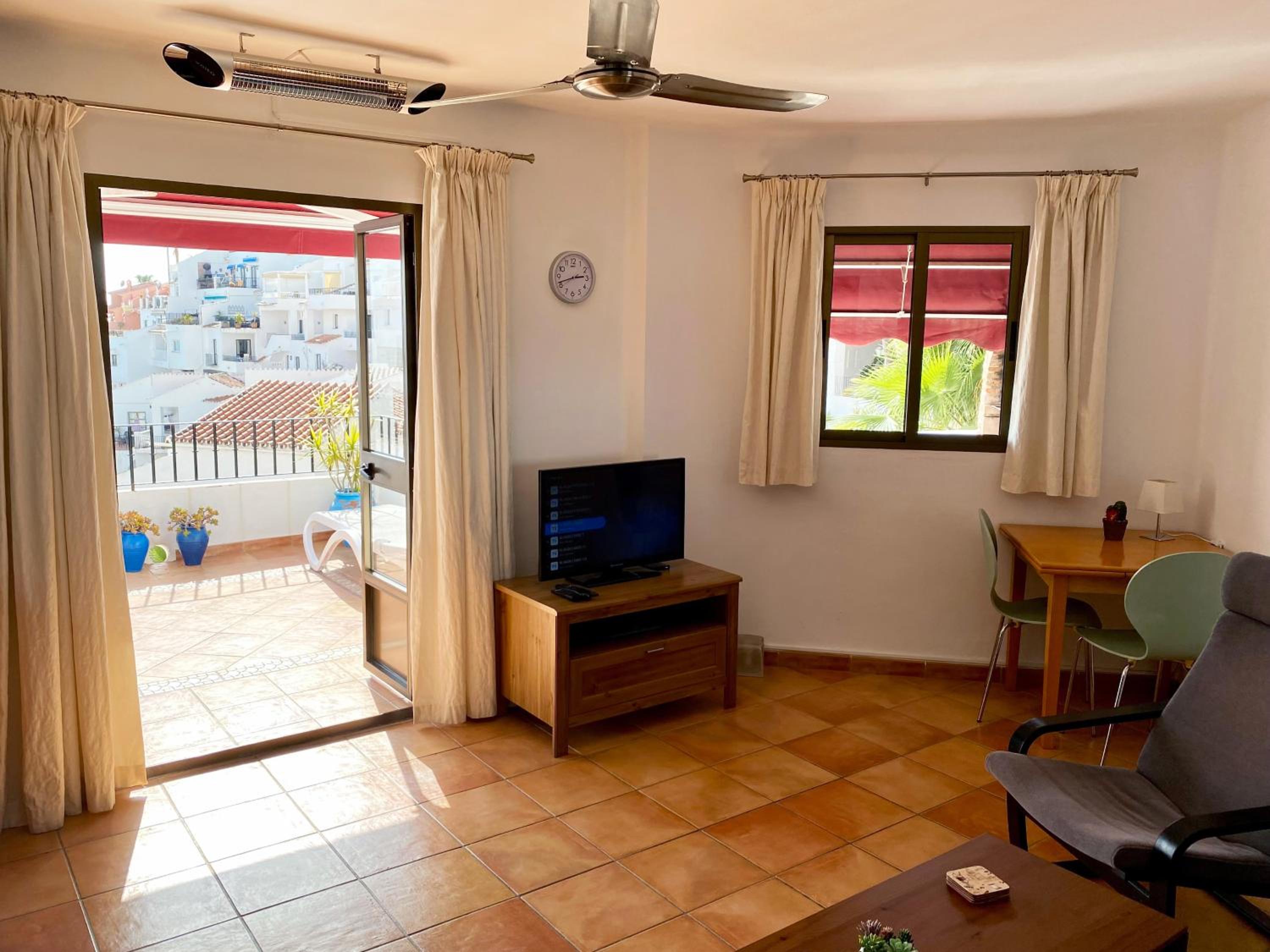 Apartamento con vista al mar