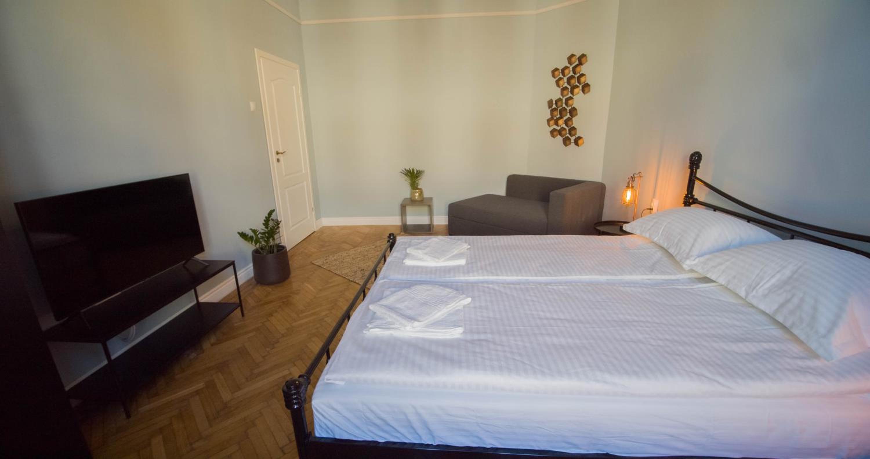 Superior Apartment - Photo 2