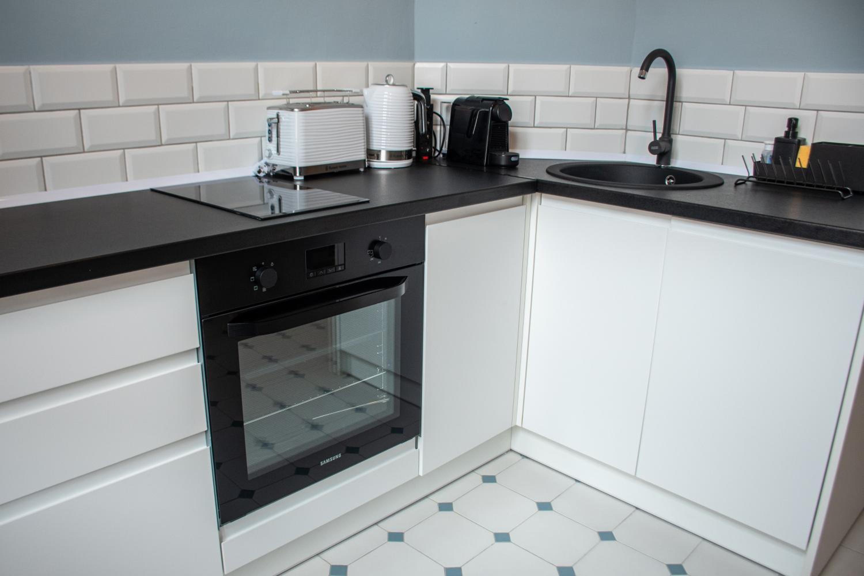 Superior Apartment - Photo 16
