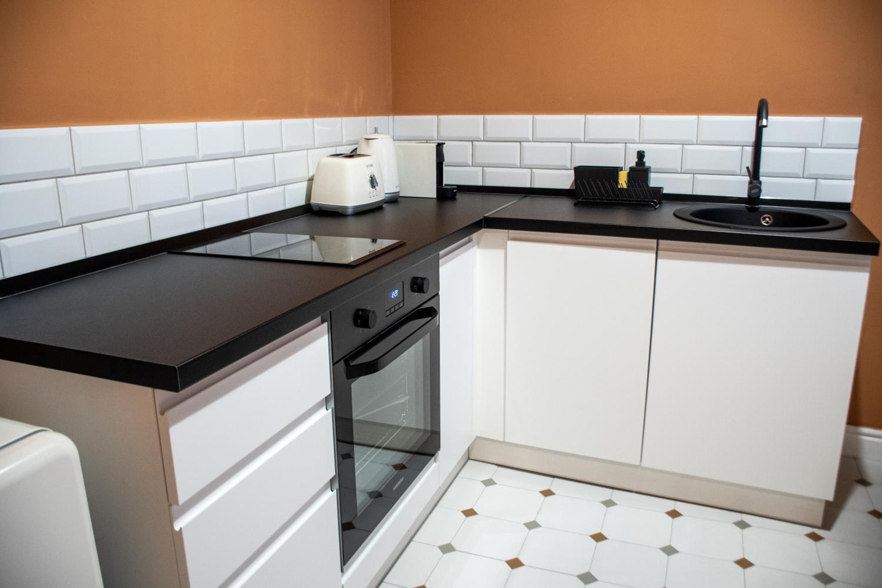Apartment - Photo 14