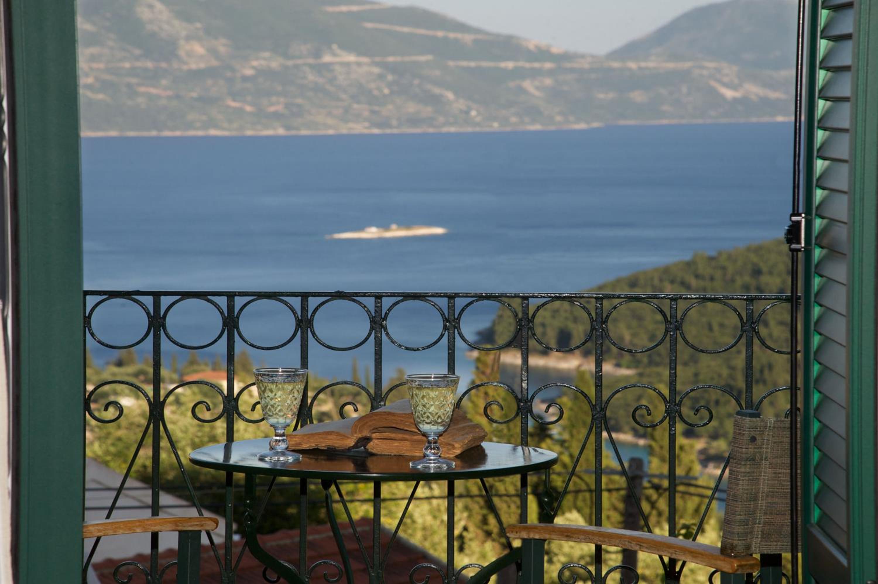 Superior Double or Twin Room with Sea View - Photo 14