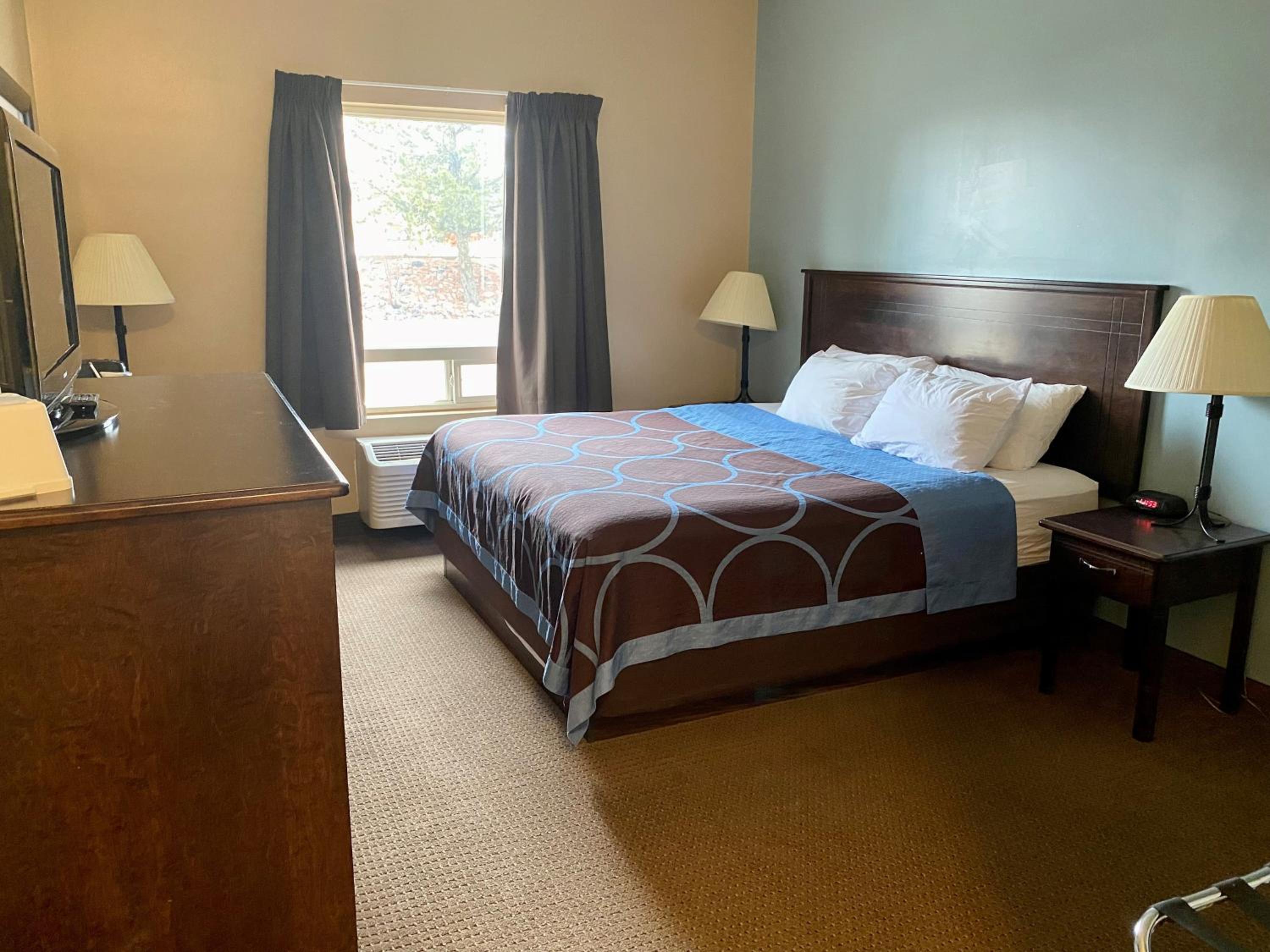 King Room - Disability Access - Photo 1