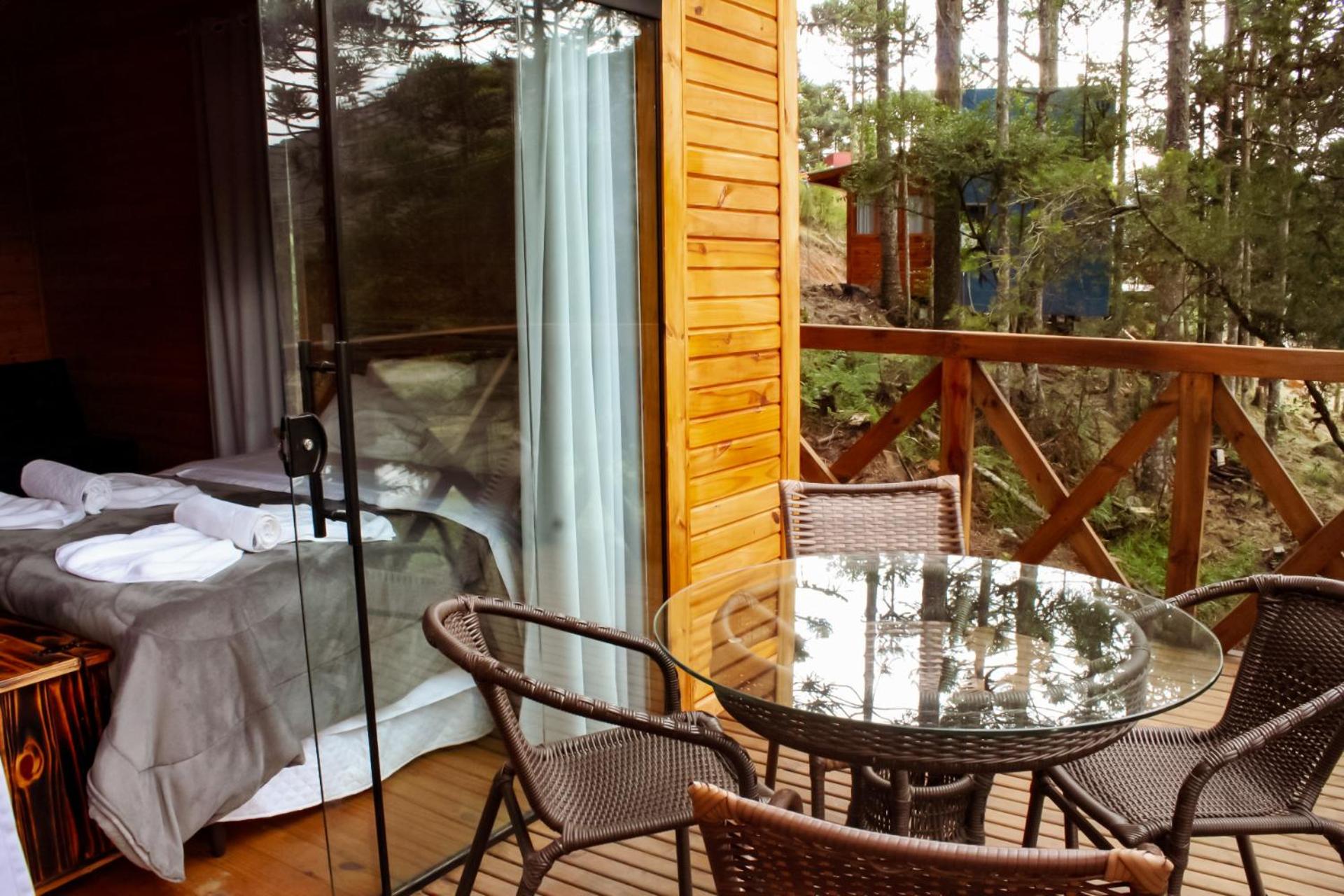 Chalet with Mountain View - Photo 8
