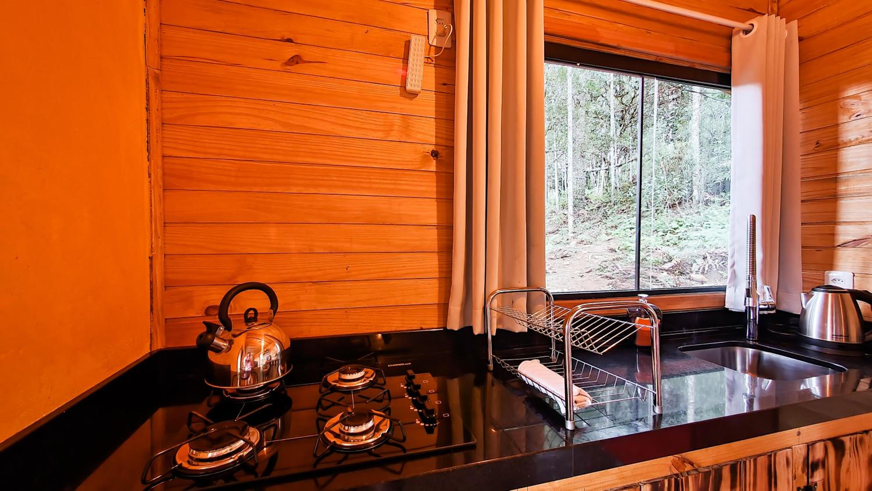 Chalet with Mountain View - Photo 4