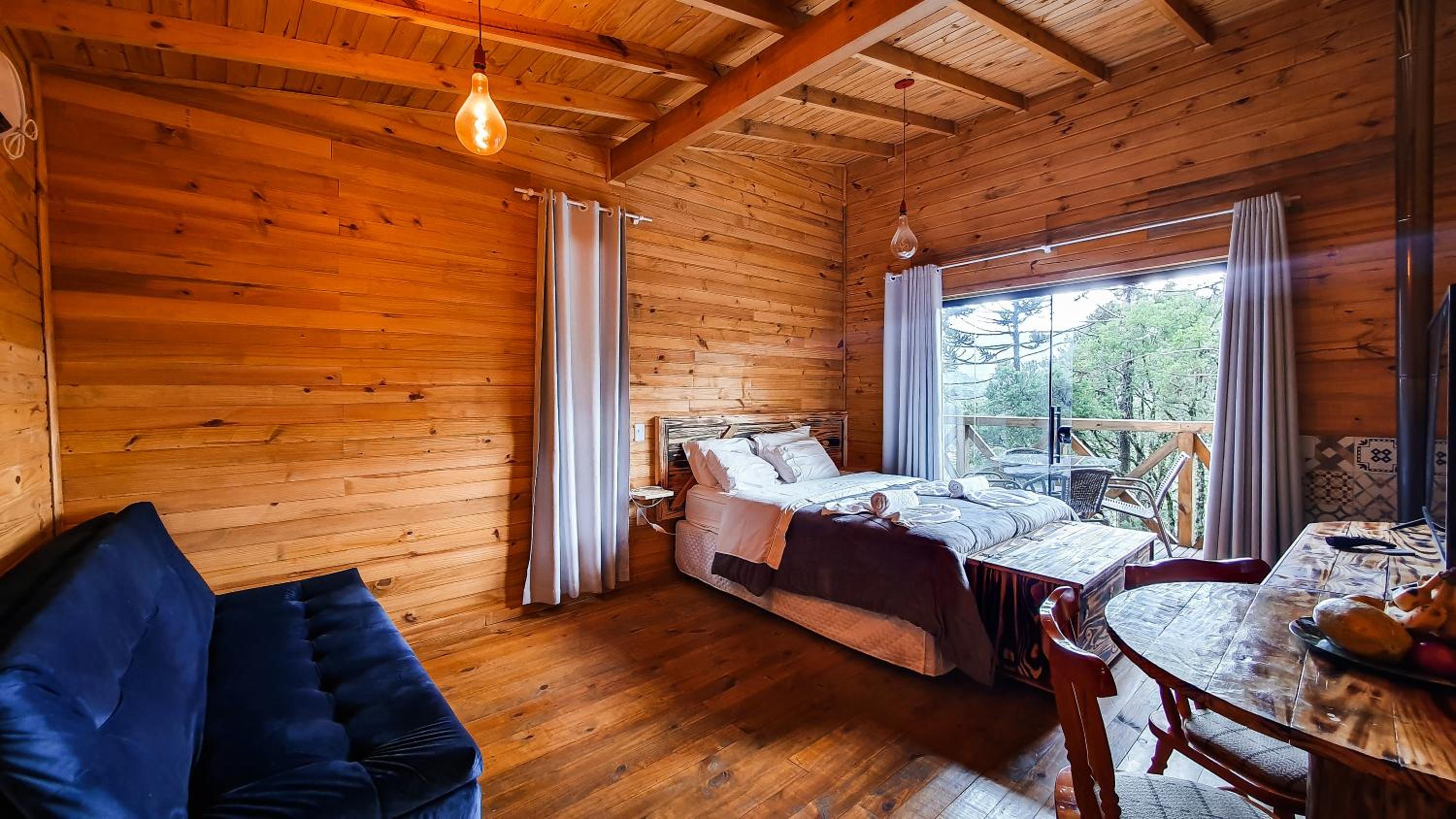 Chalet with Mountain View - Photo 2