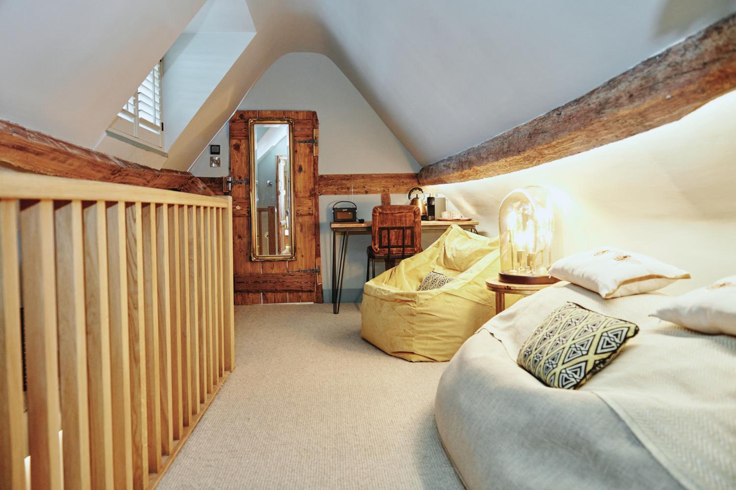 Loft - Photo 4