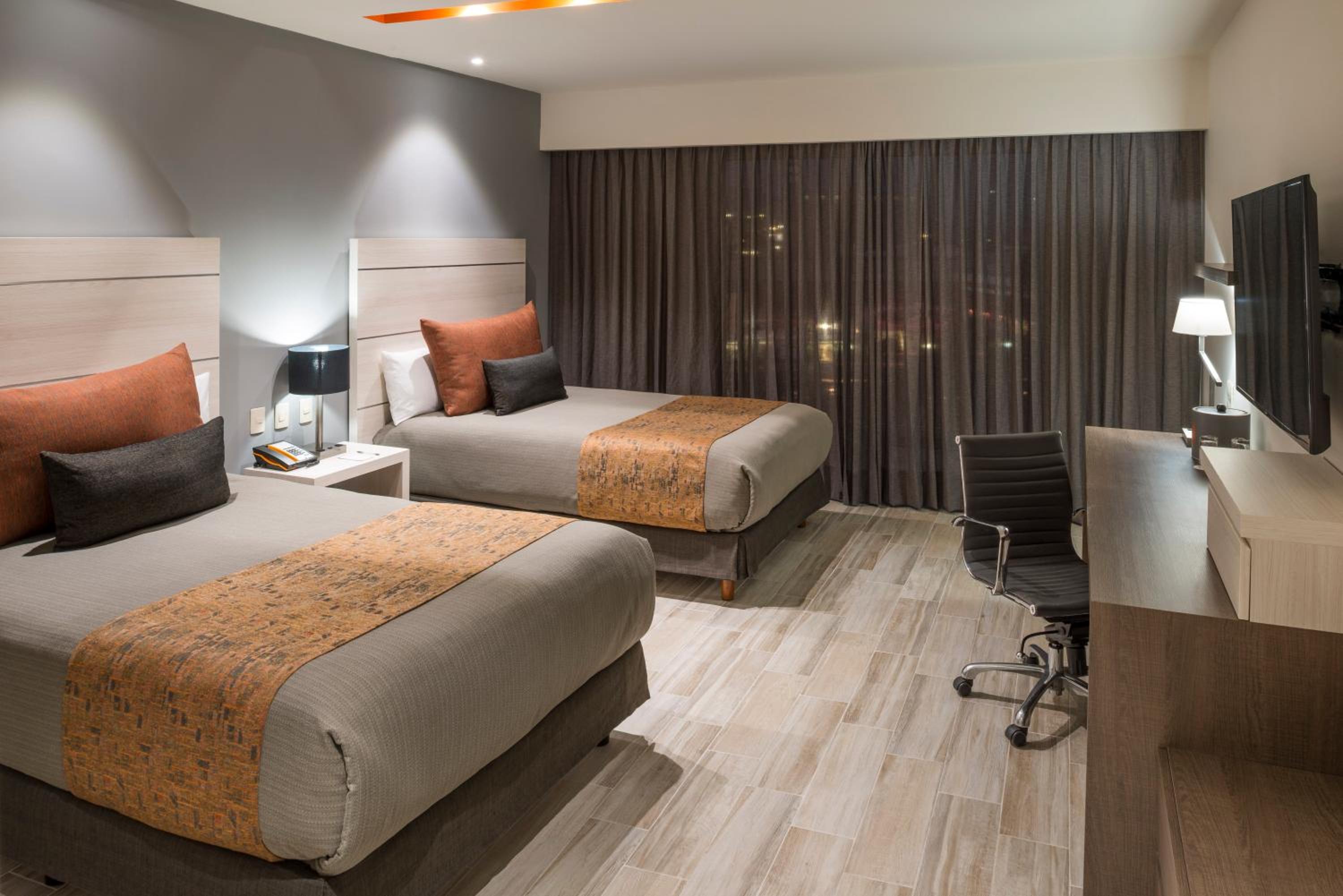 Deluxe Two Beds  - Photo 6
