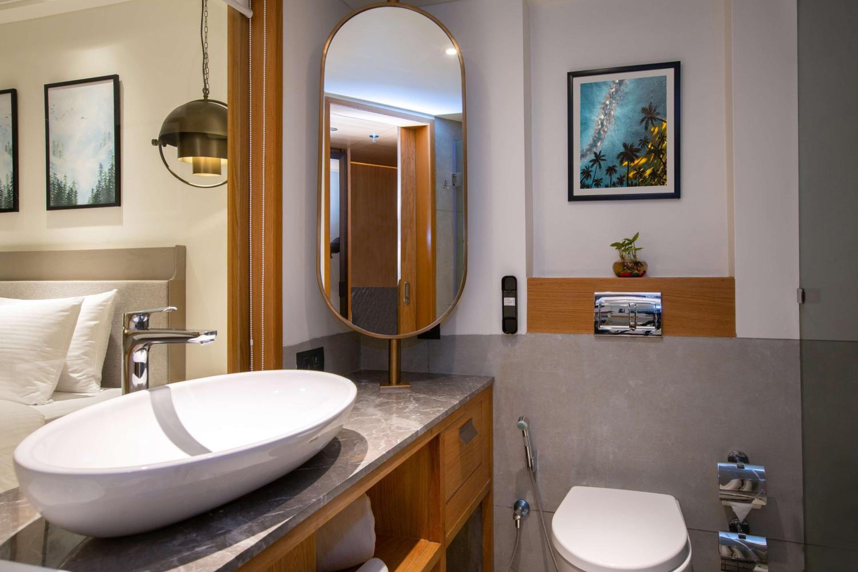 Superior Room with complimentary evening tea/coffee - Photo 2