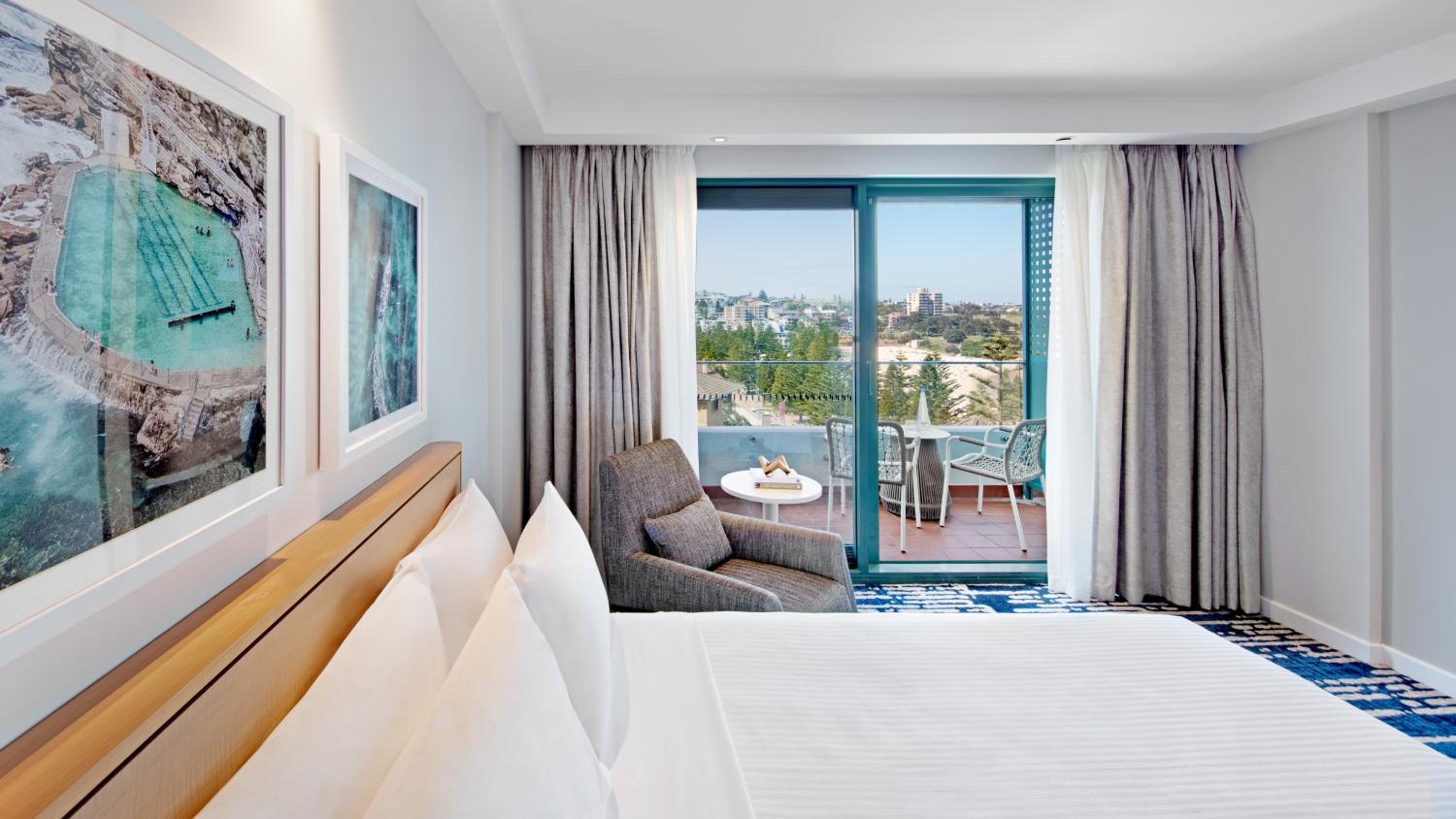Premium King Room with Ocean View