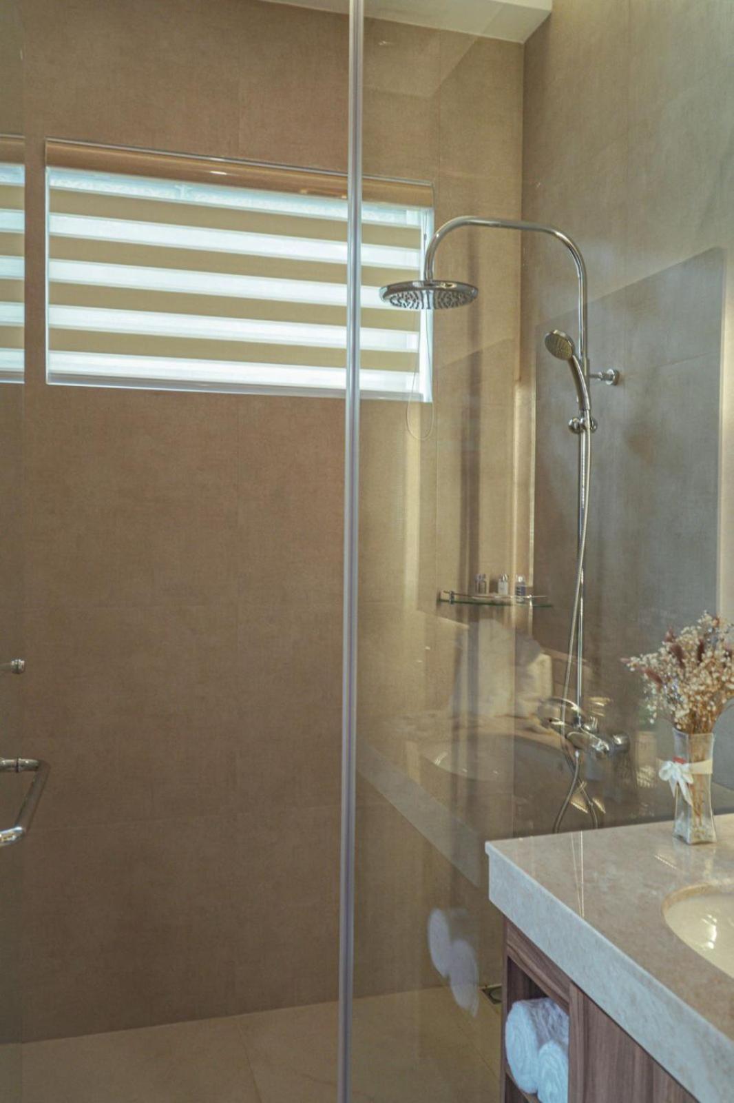 Marchioness Executive Suite - Photo 6
