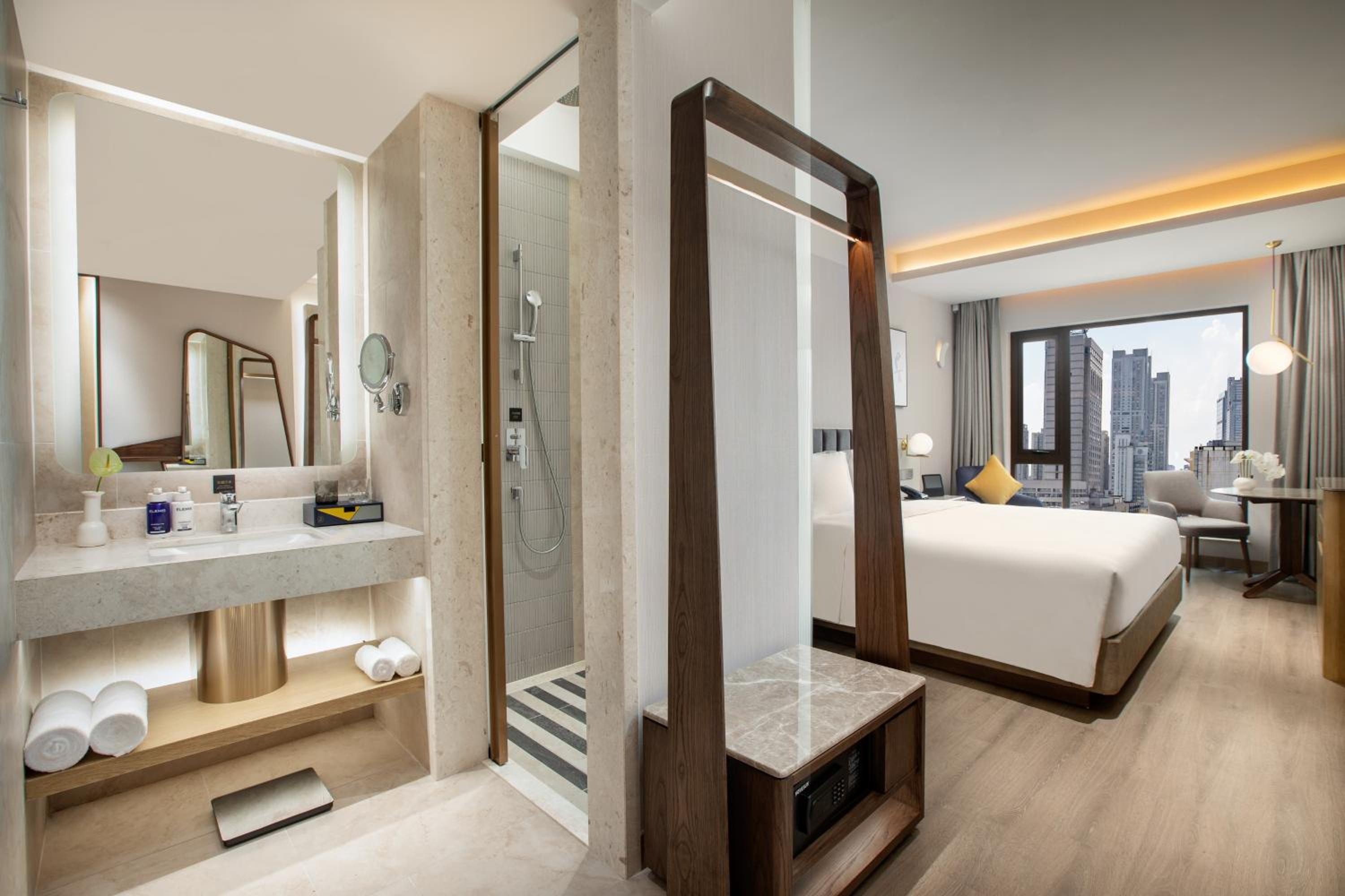 Standard Room - Photo 11