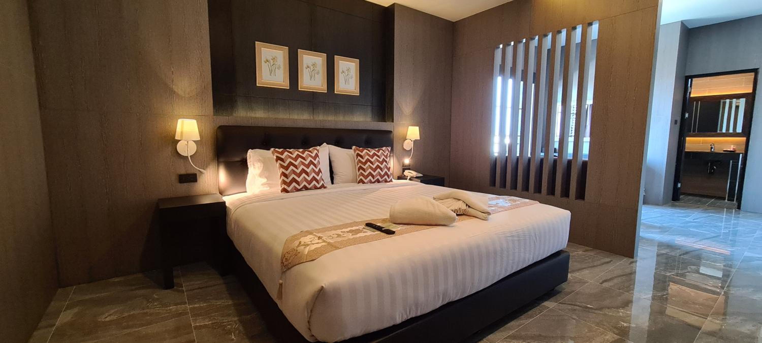 King Suite - Photo 1